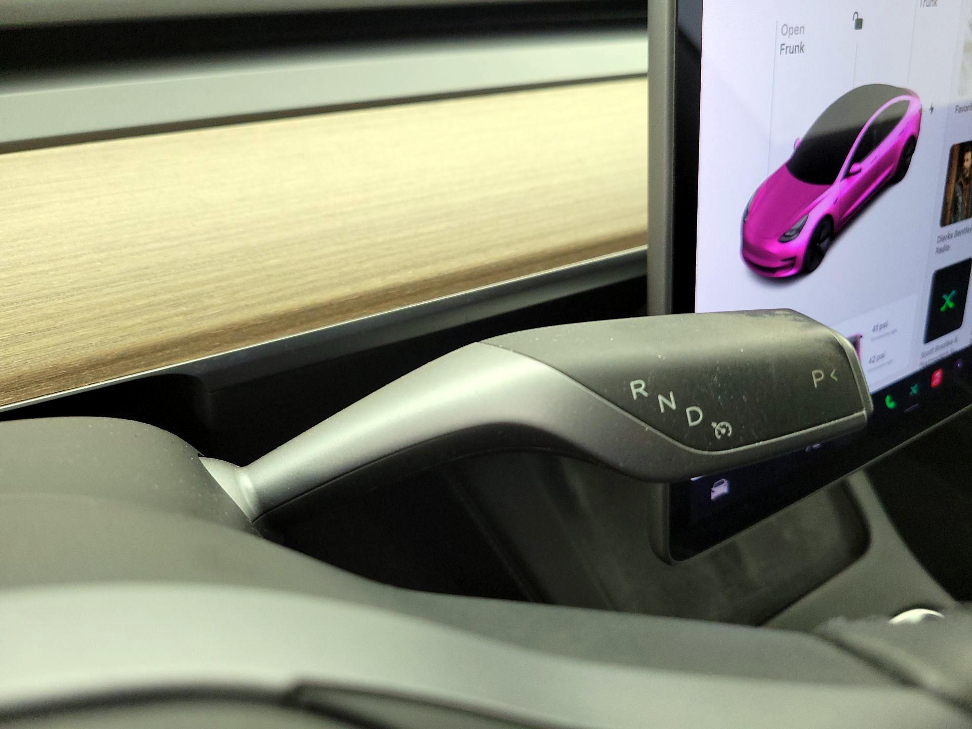 Thumbnail: 2022 Tesla Model 3 - 17