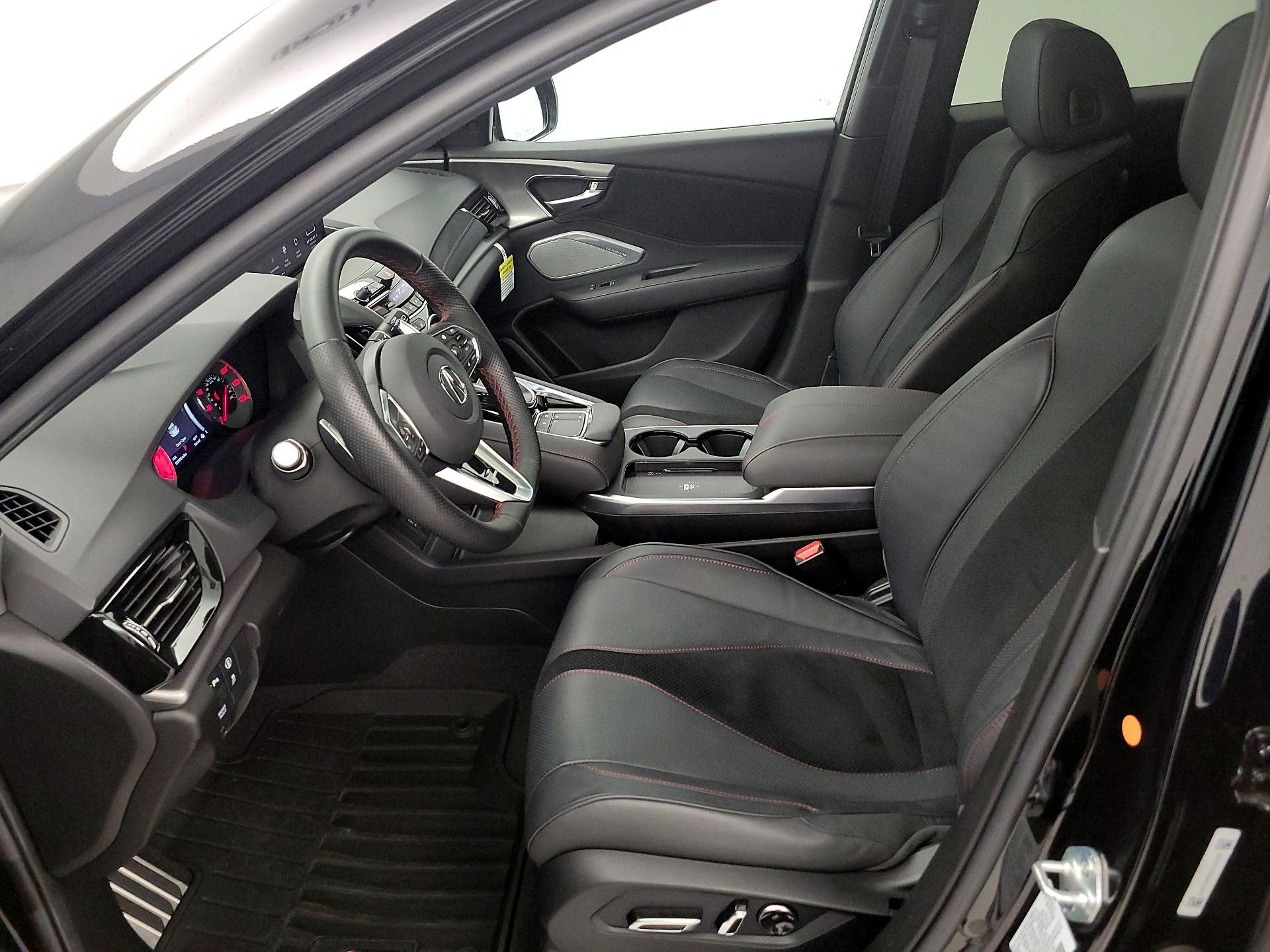 Thumbnail: 2025 Acura RDX - 11