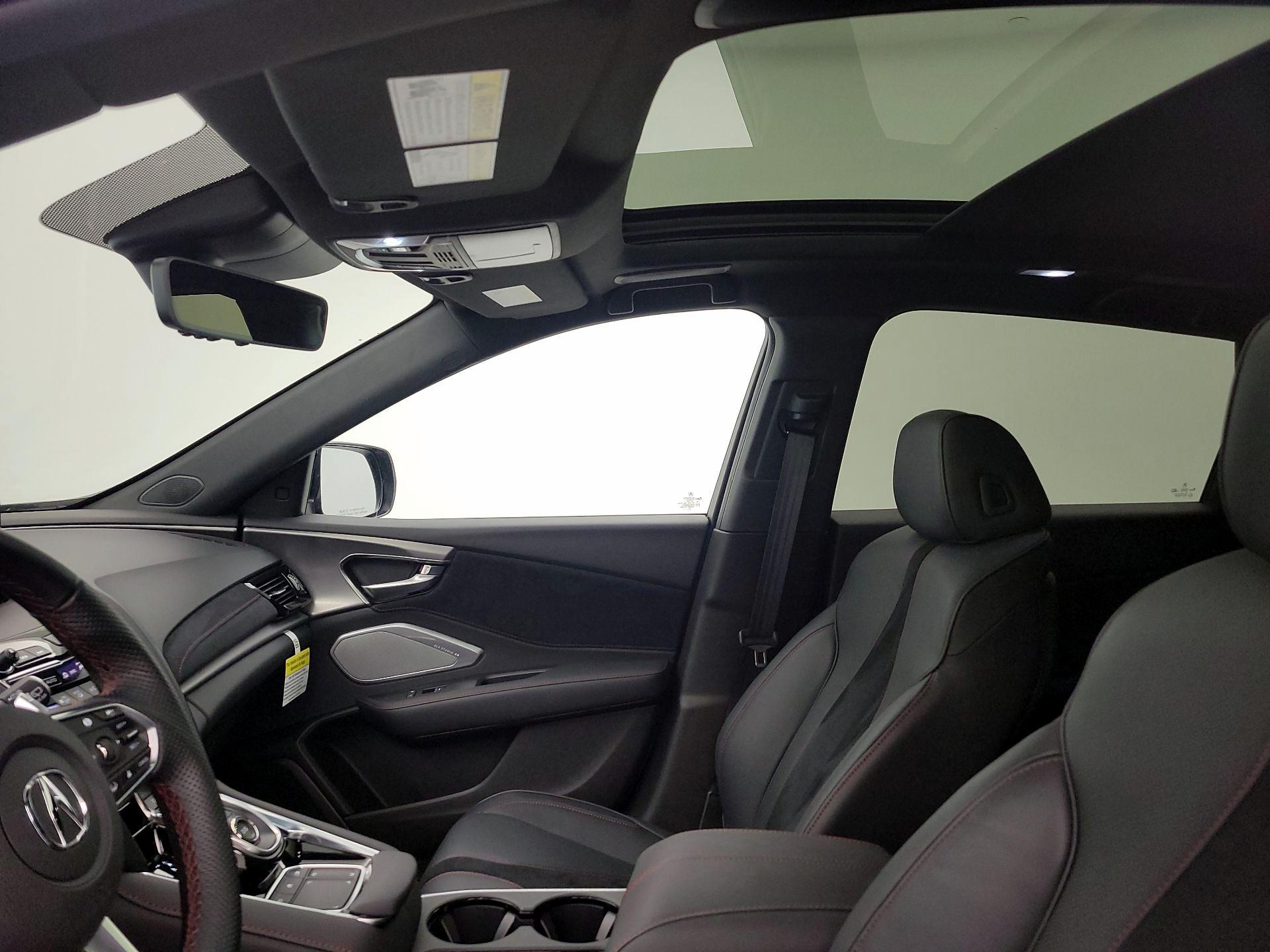 Thumbnail: 2025 Acura RDX - 19