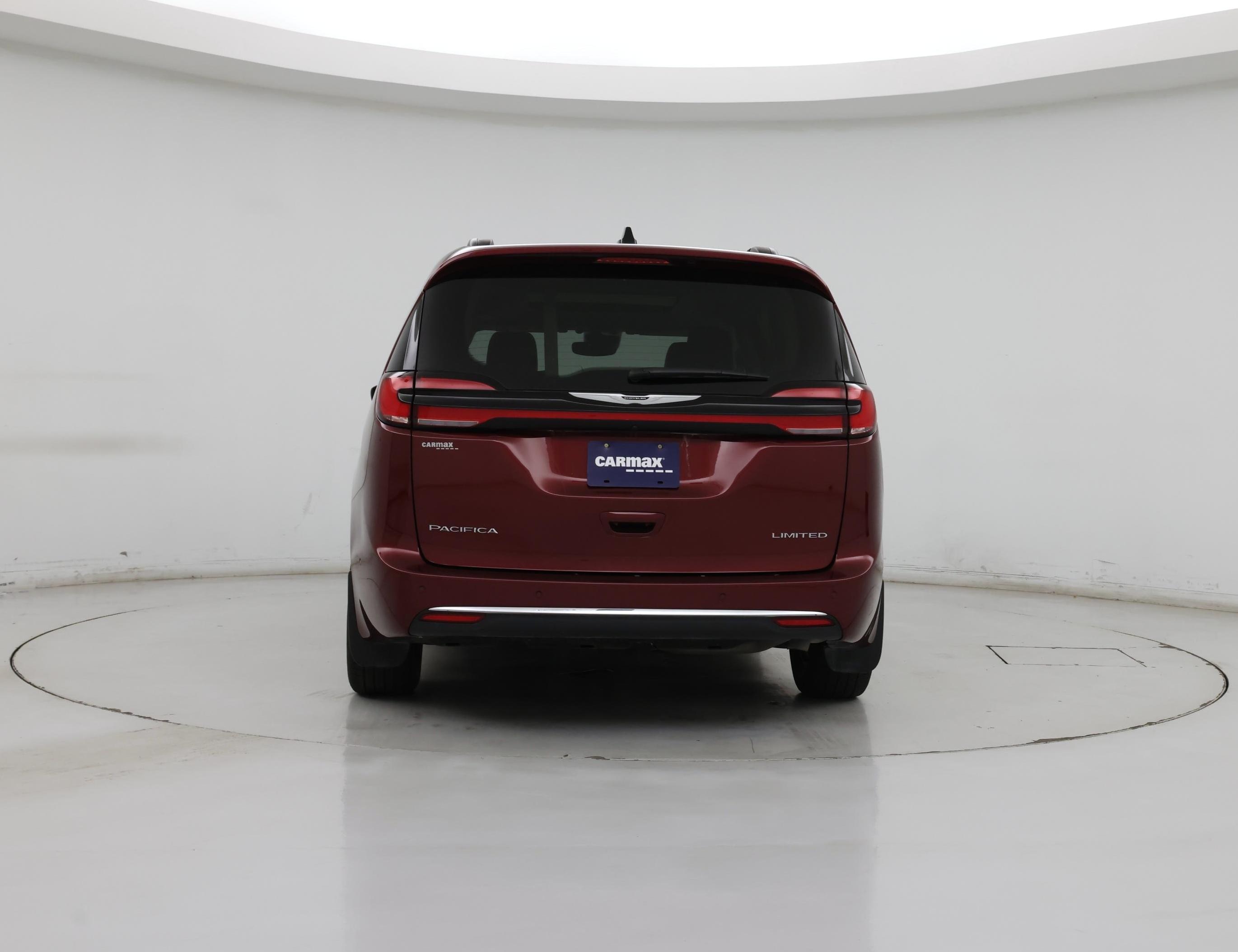 Thumbnail: 2023 Chrysler Pacifica - 6