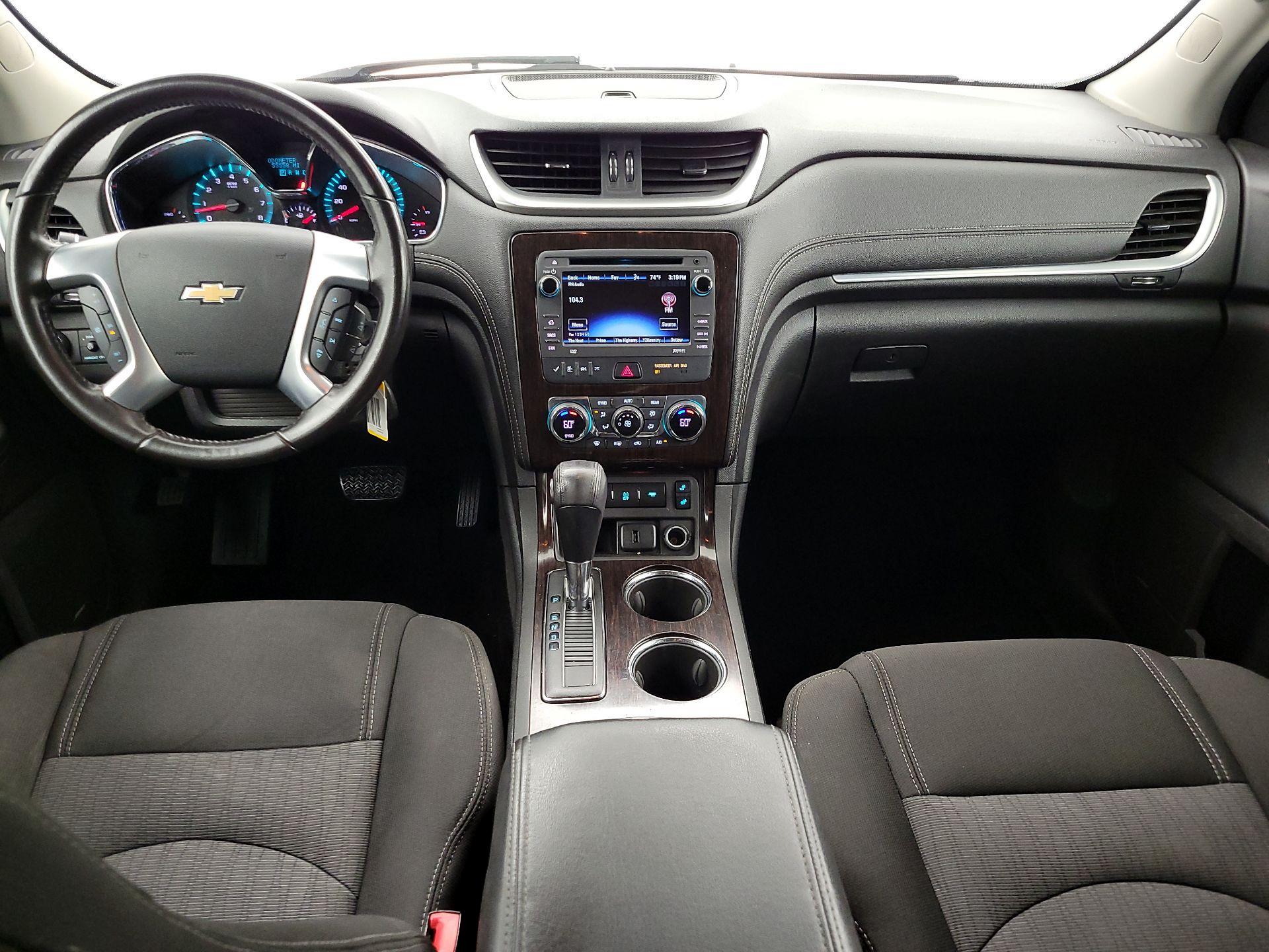 Thumbnail: 2017 Chevrolet Traverse - 9