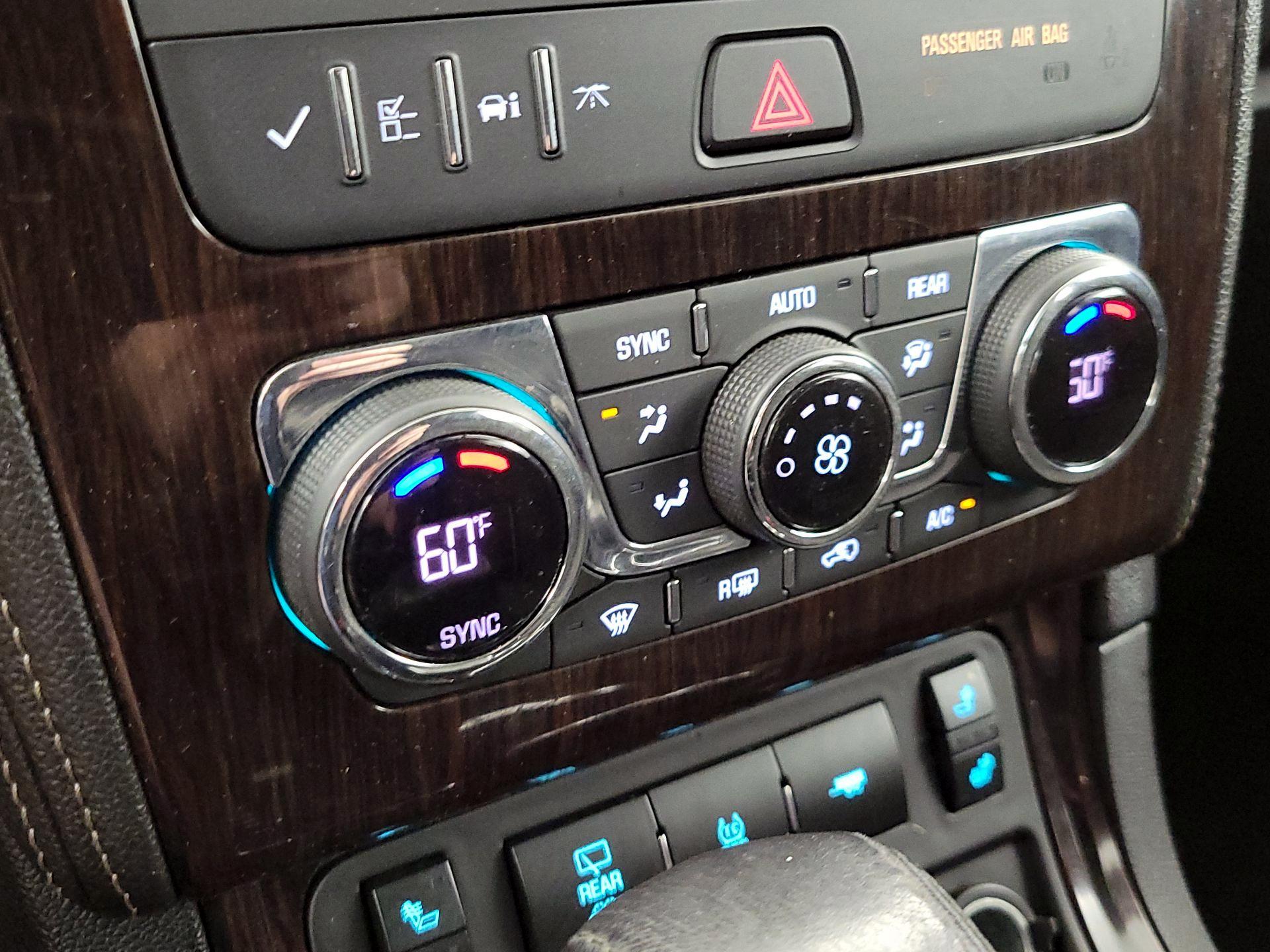 Thumbnail: 2017 Chevrolet Traverse - 16