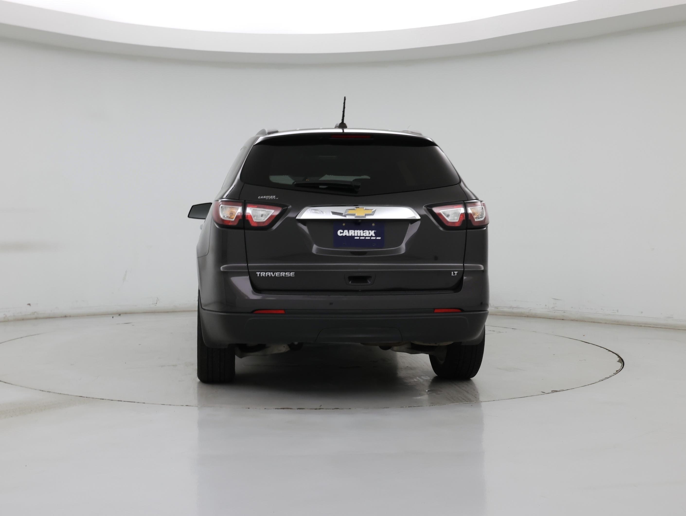 Thumbnail: 2017 Chevrolet Traverse - 6