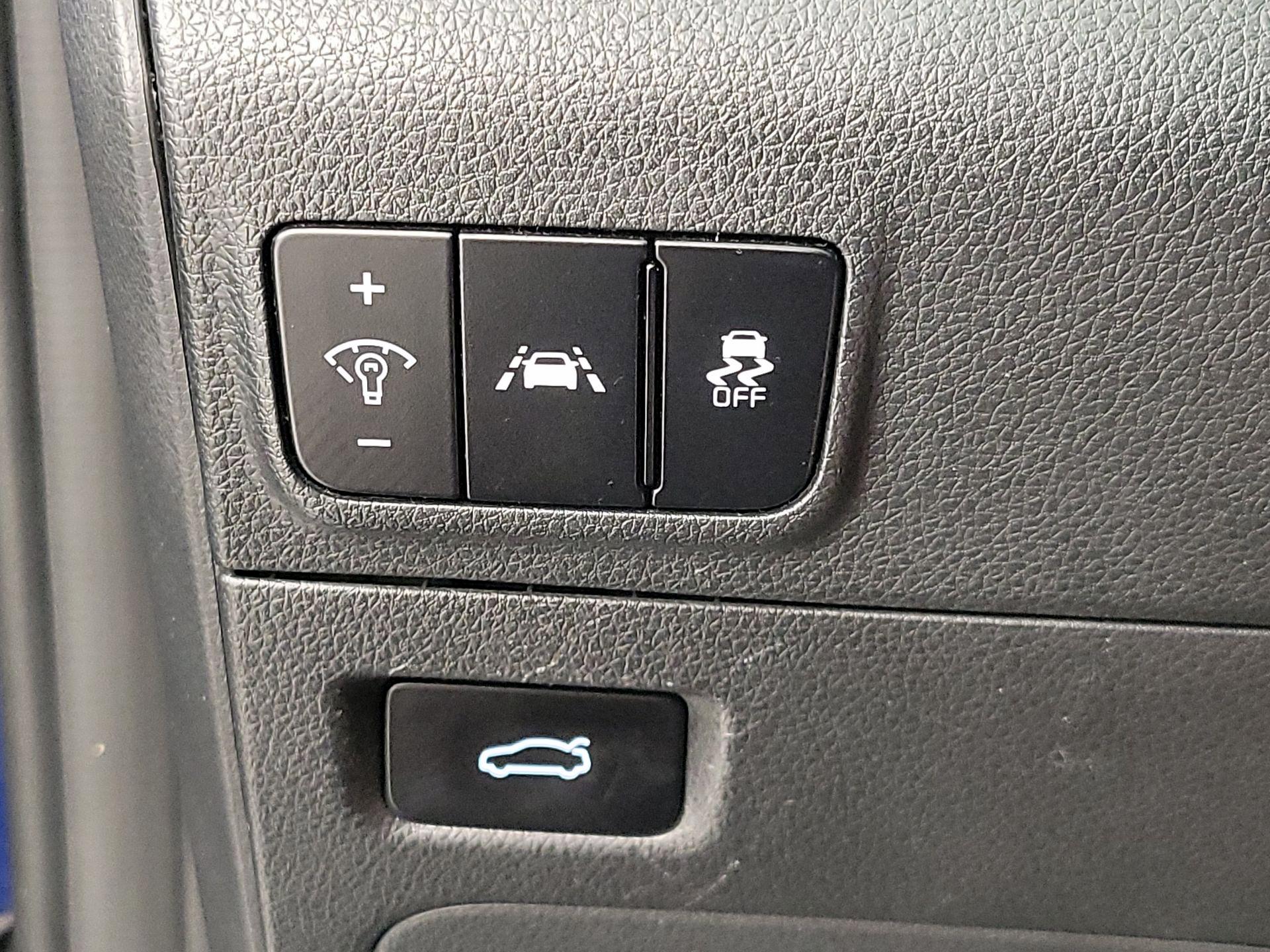 Thumbnail: 2021 Kia K5 - 13