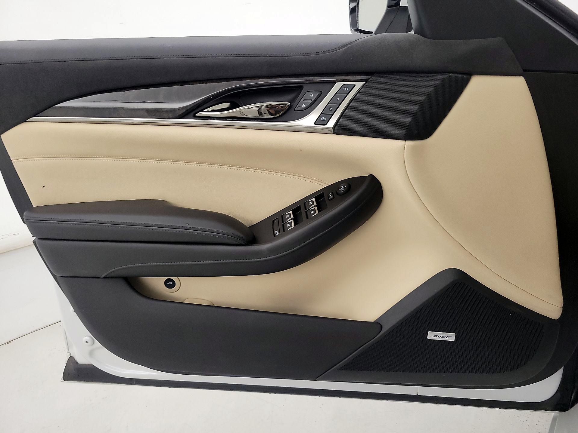 Thumbnail: 2018 Cadillac CTS - 12