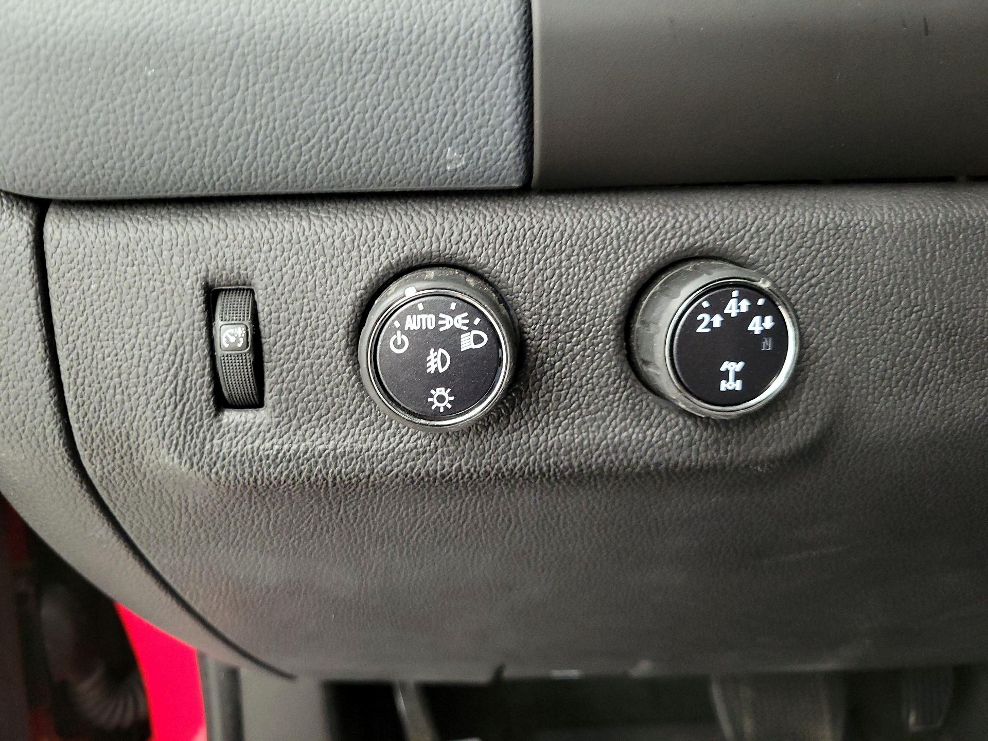 Thumbnail: 2016 Chevrolet Colorado - 13