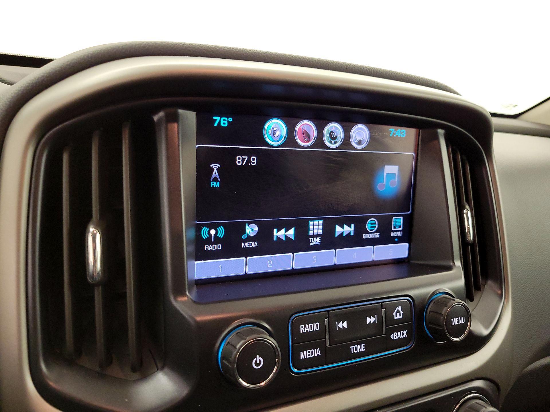 Thumbnail: 2016 Chevrolet Colorado - 15