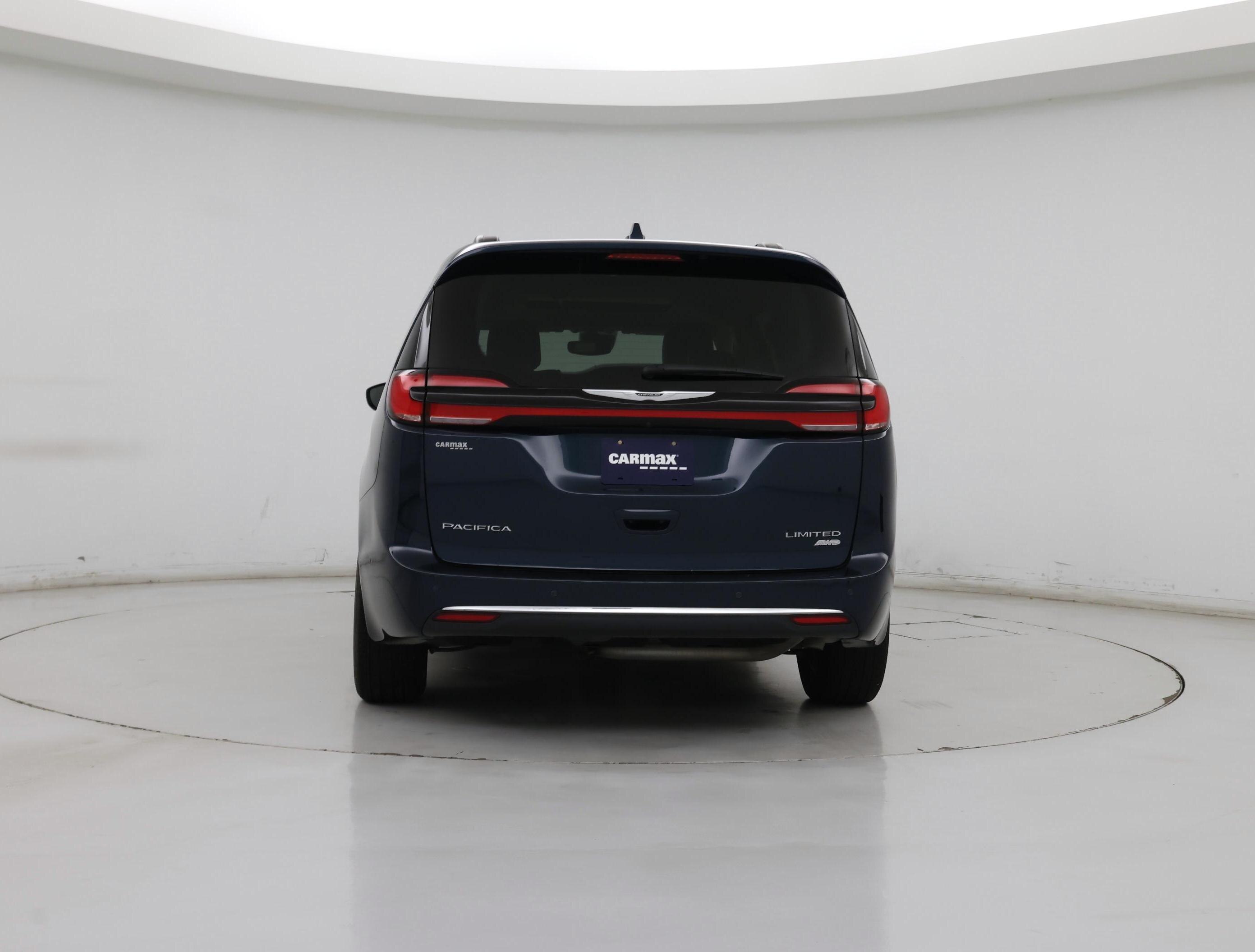 Thumbnail: 2022 Chrysler Pacifica - 6