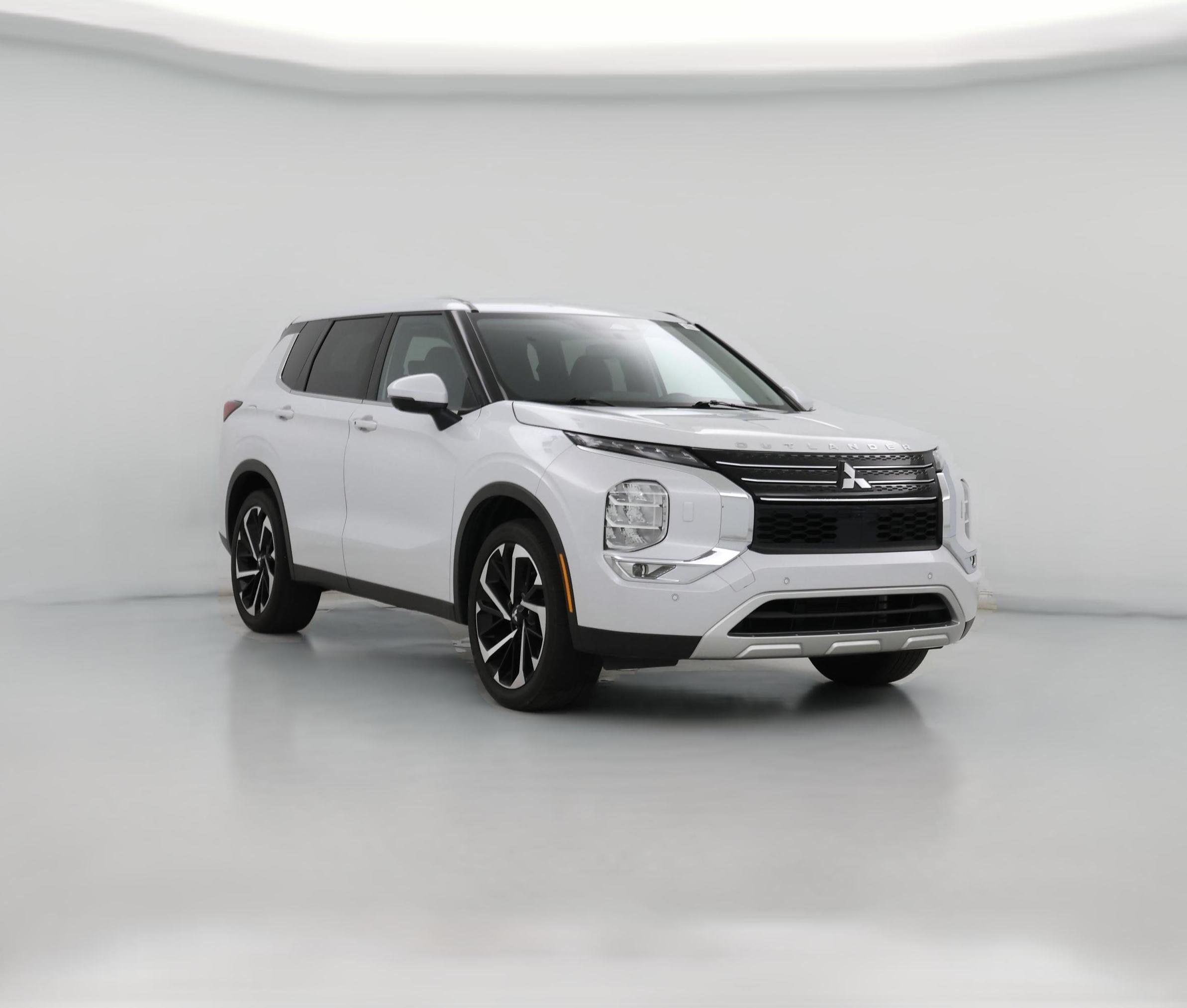 Thumbnail: 2022 Mitsubishi Outlander - 1