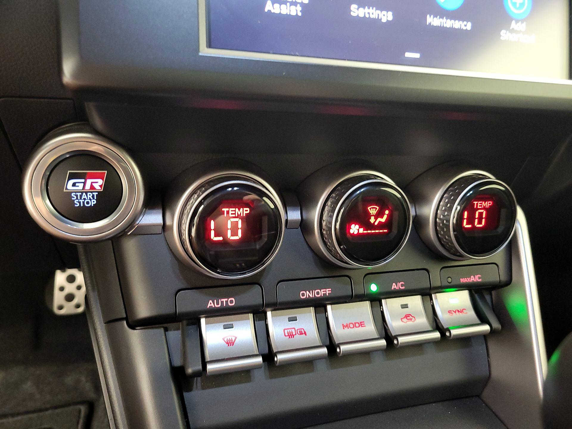 Thumbnail: 2025 Toyota GR86 - 16