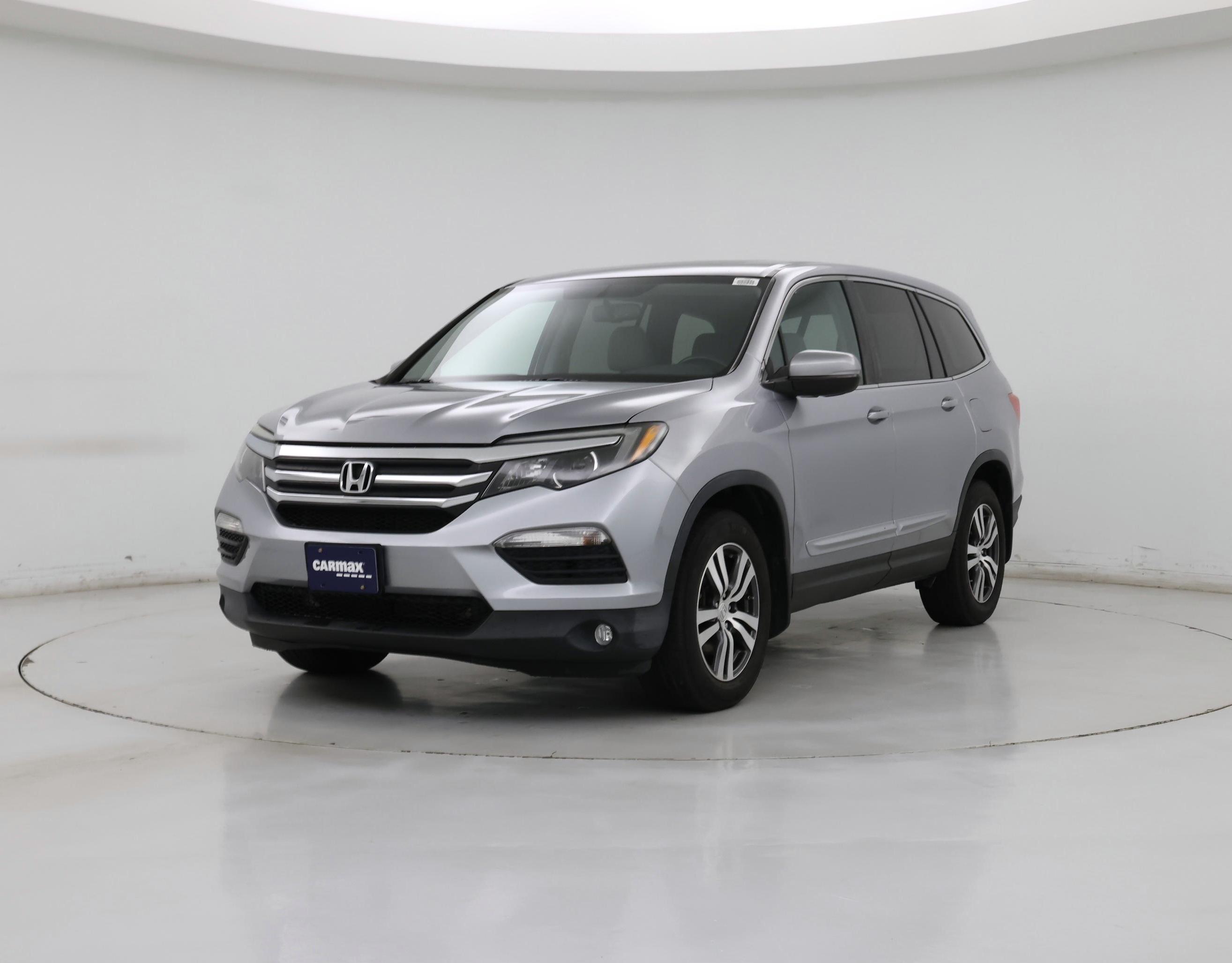 Thumbnail: 2016 Honda Pilot - 4