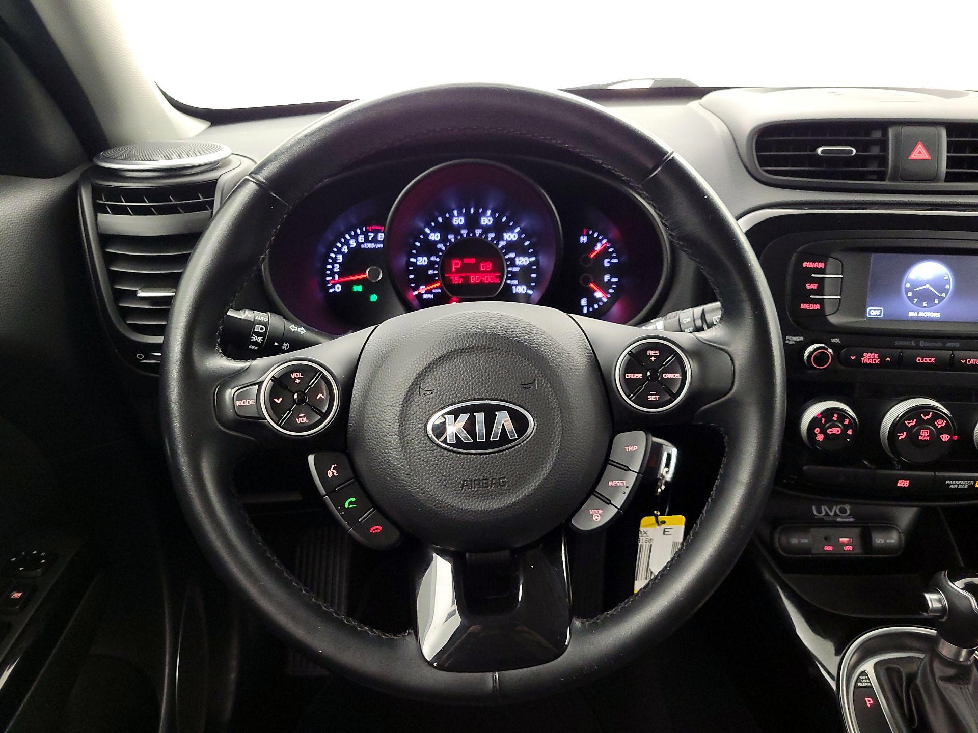 Thumbnail: 2016 Kia Soul - 10