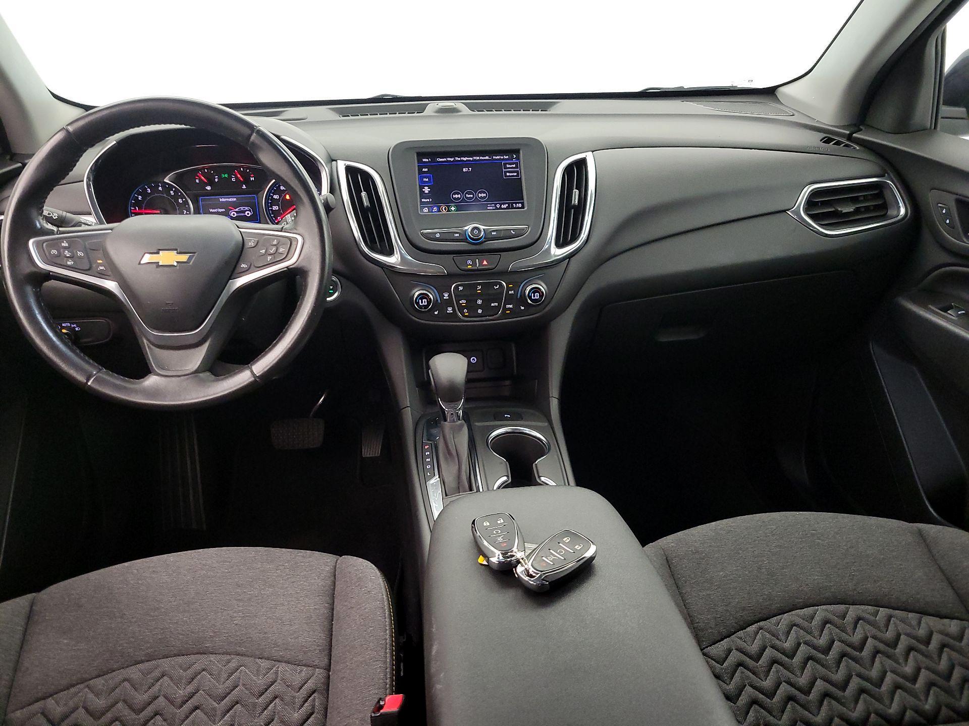 Thumbnail: 2022 Chevrolet Equinox - 9