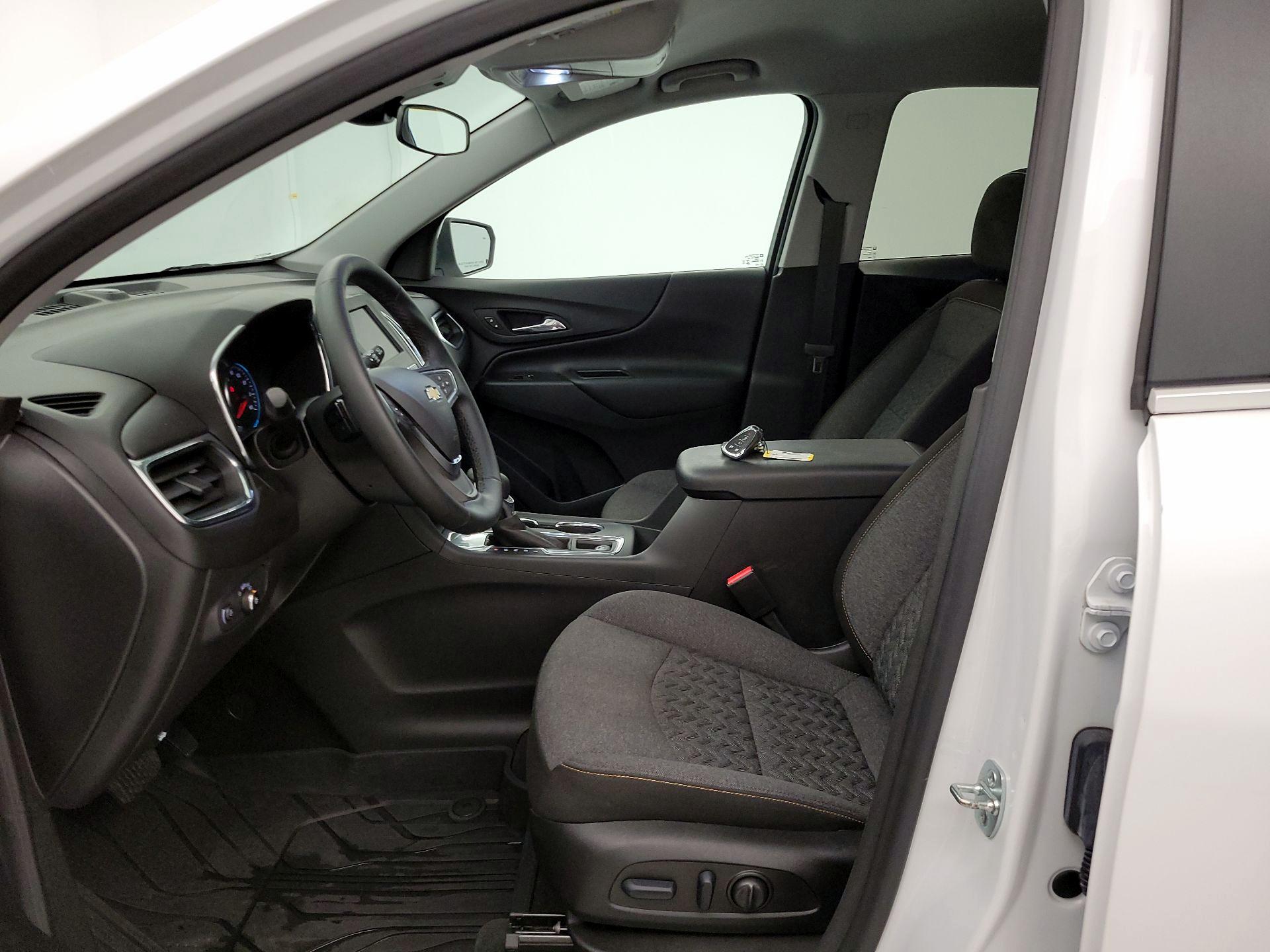 Thumbnail: 2023 Chevrolet Equinox - 11