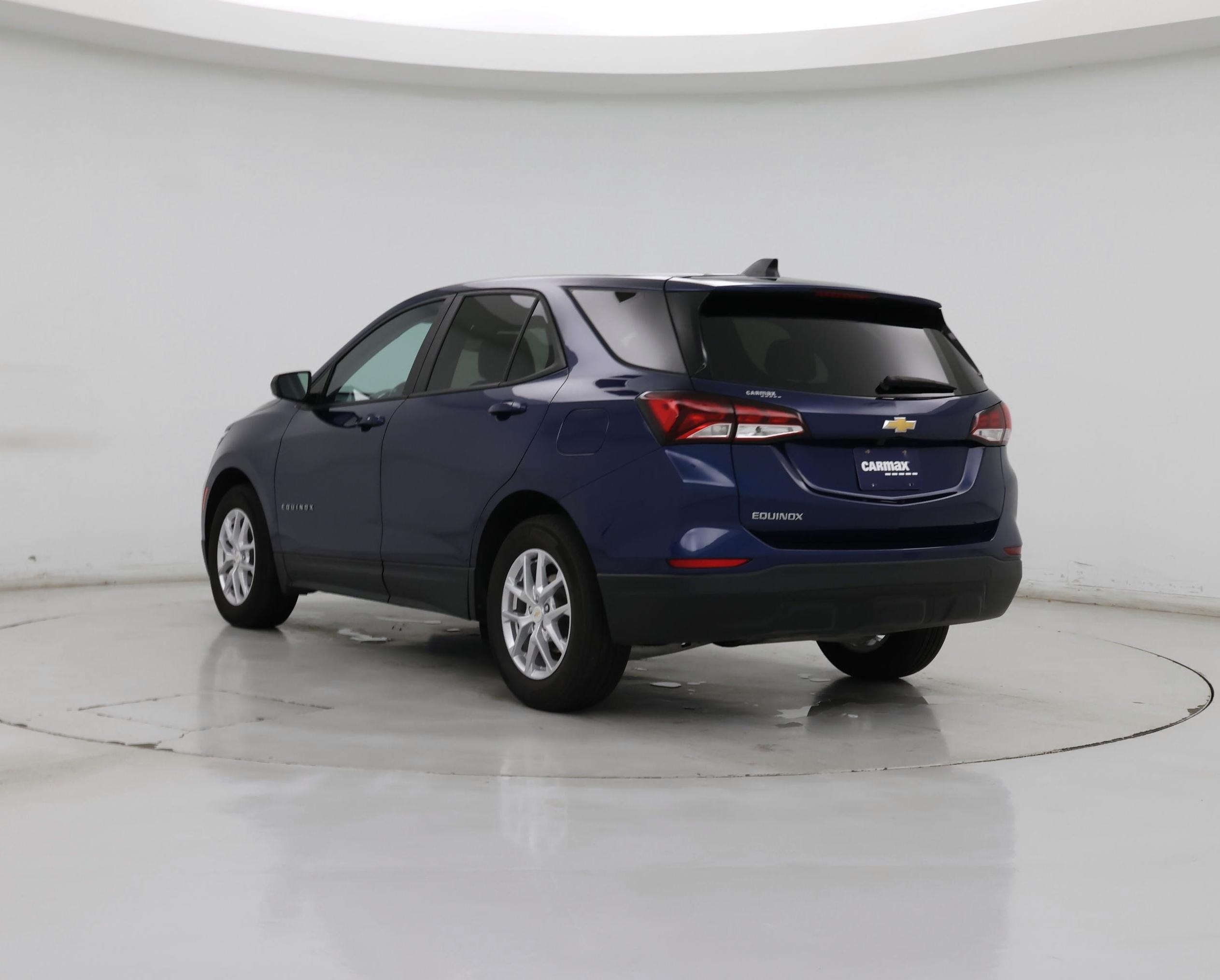 Thumbnail: 2022 Chevrolet Equinox - 2