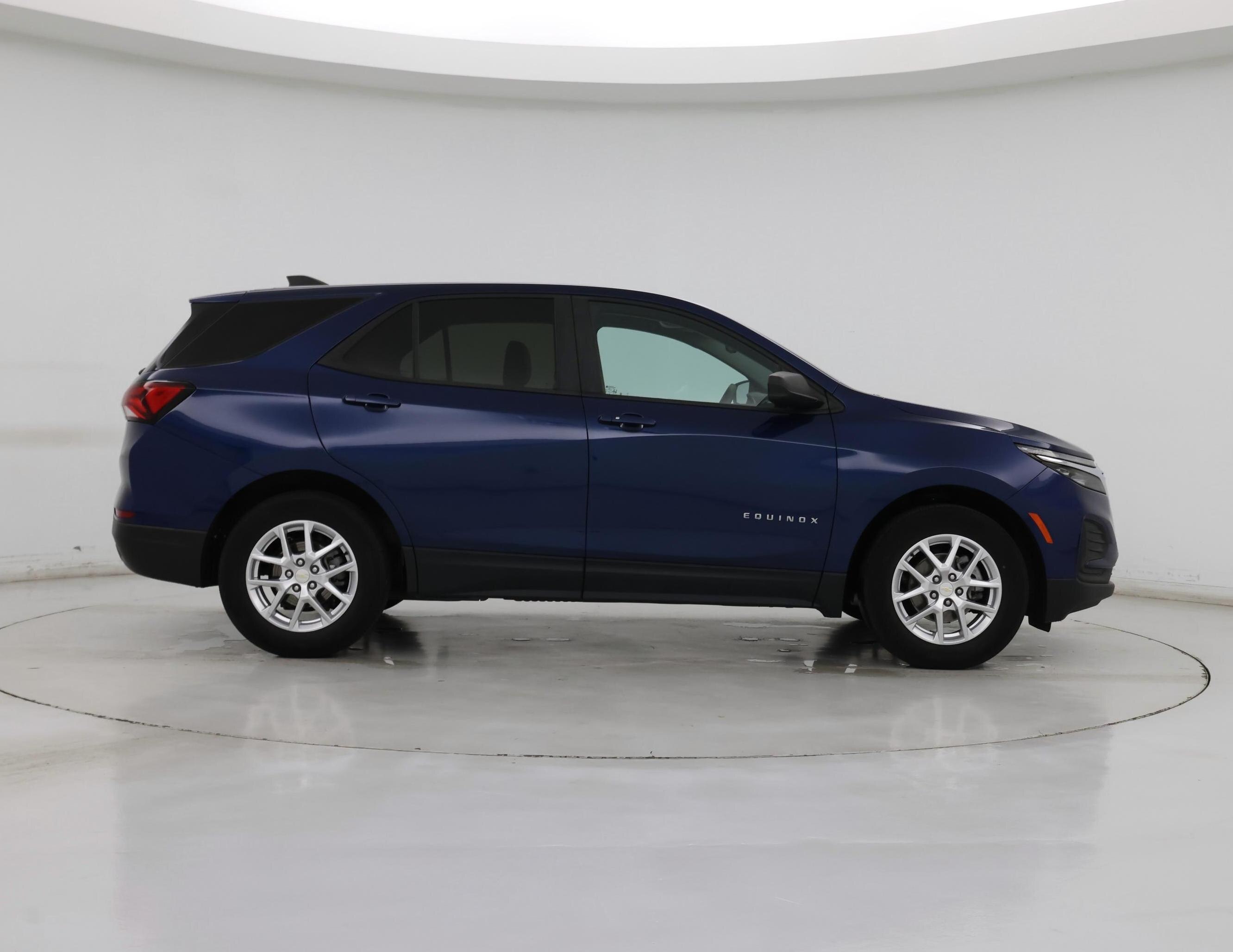 Thumbnail: 2022 Chevrolet Equinox - 7