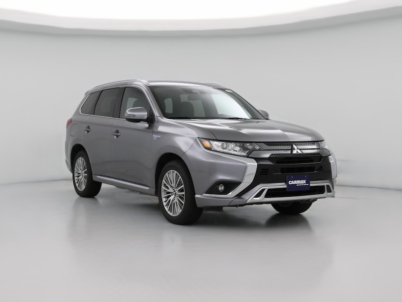 2022 Mitsubishi Outlander LE
