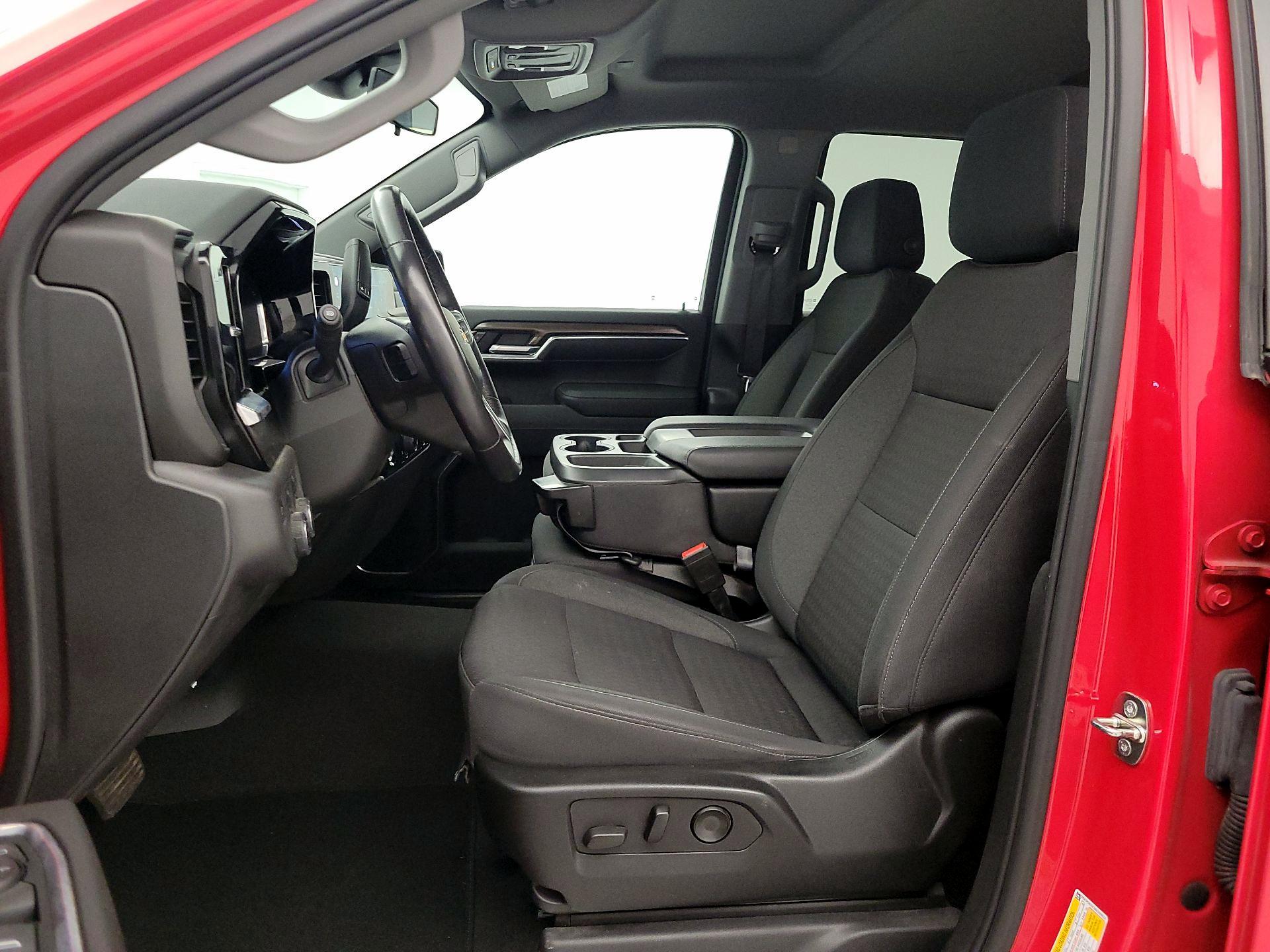 Thumbnail: 2022 Chevrolet Silverado 1500 - 11