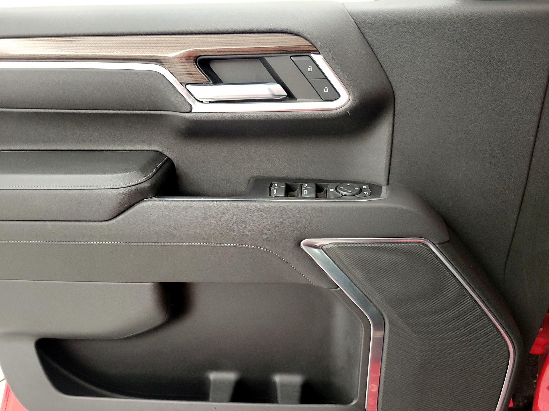 Thumbnail: 2022 Chevrolet Silverado 1500 - 12