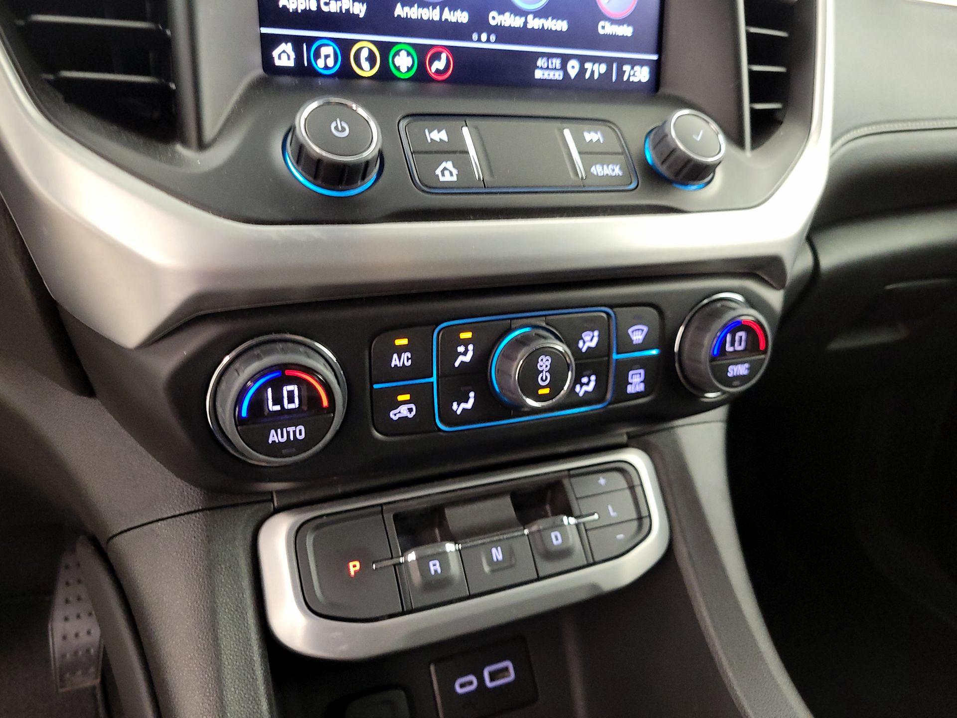 Thumbnail: 2023 GMC Acadia - 16