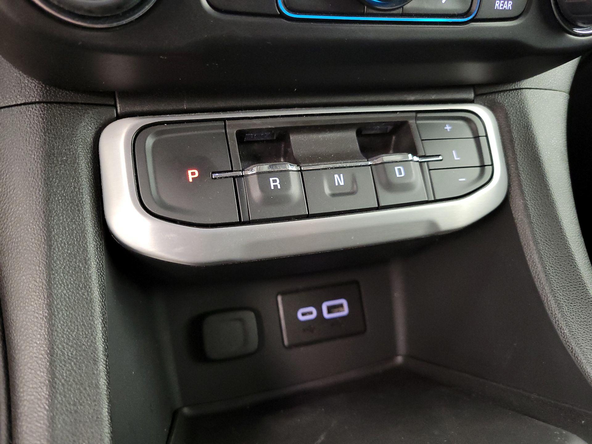 Thumbnail: 2023 GMC Acadia - 17