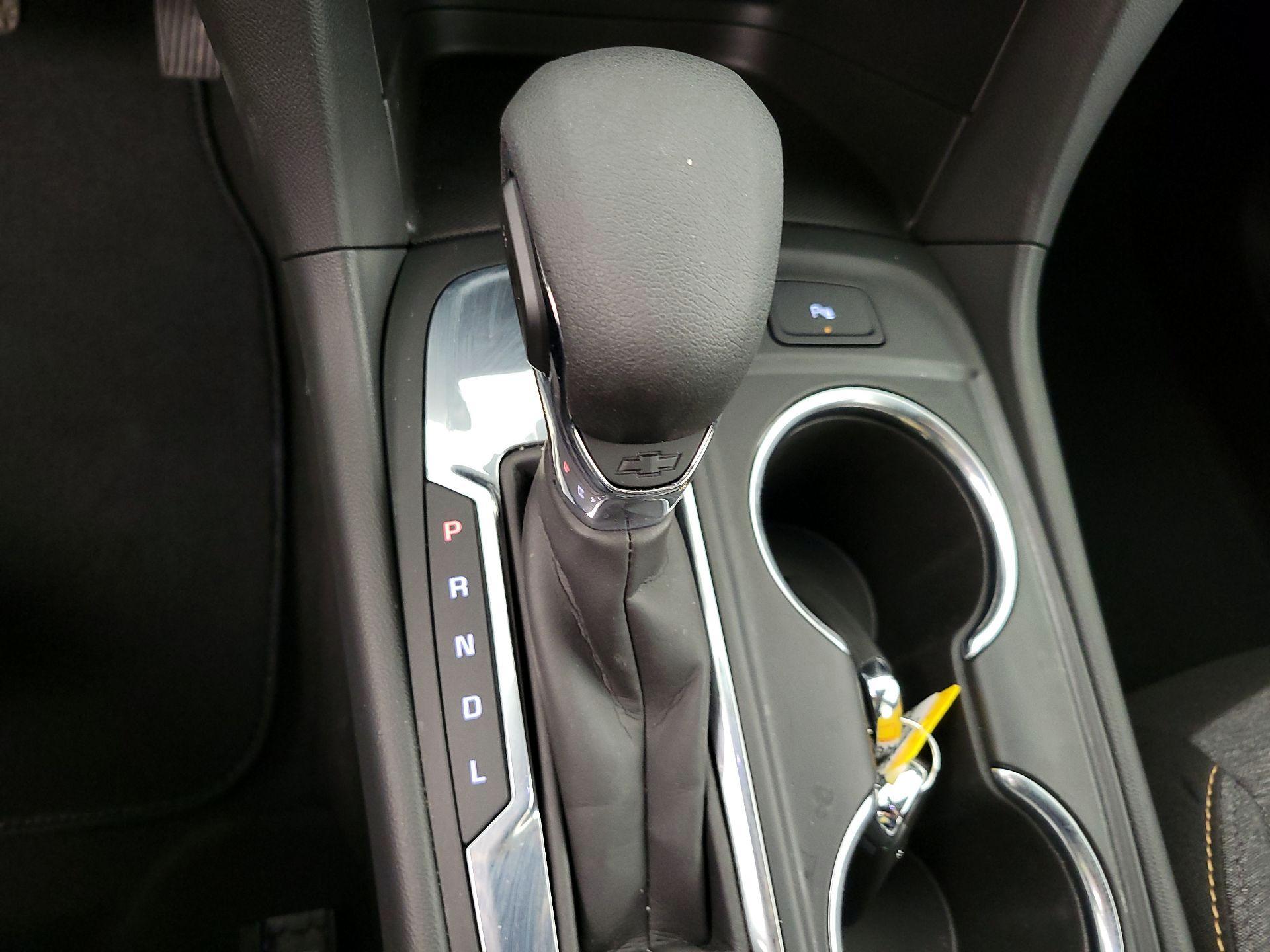 Thumbnail: 2023 Chevrolet Equinox - 17