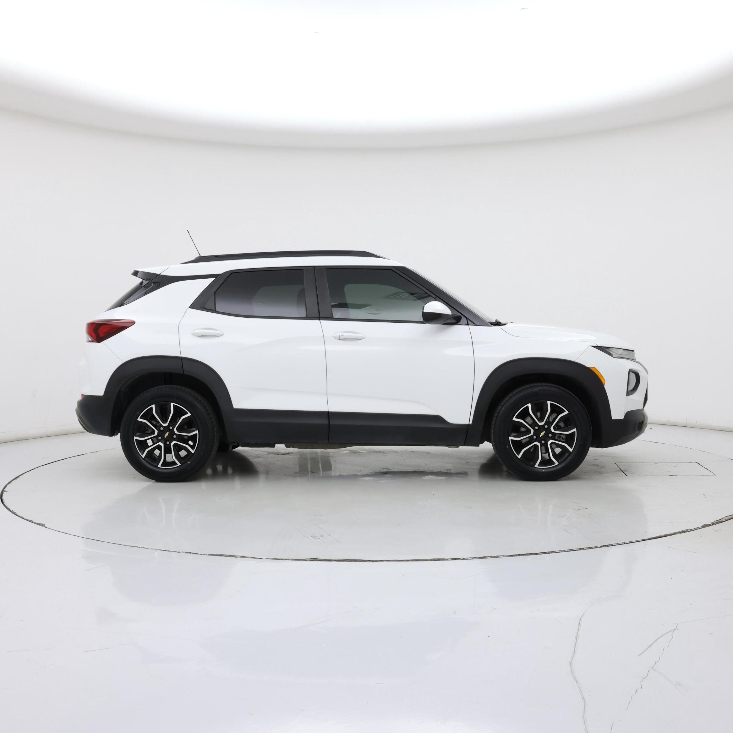 Thumbnail: 2022 Chevrolet TrailBlazer - 7