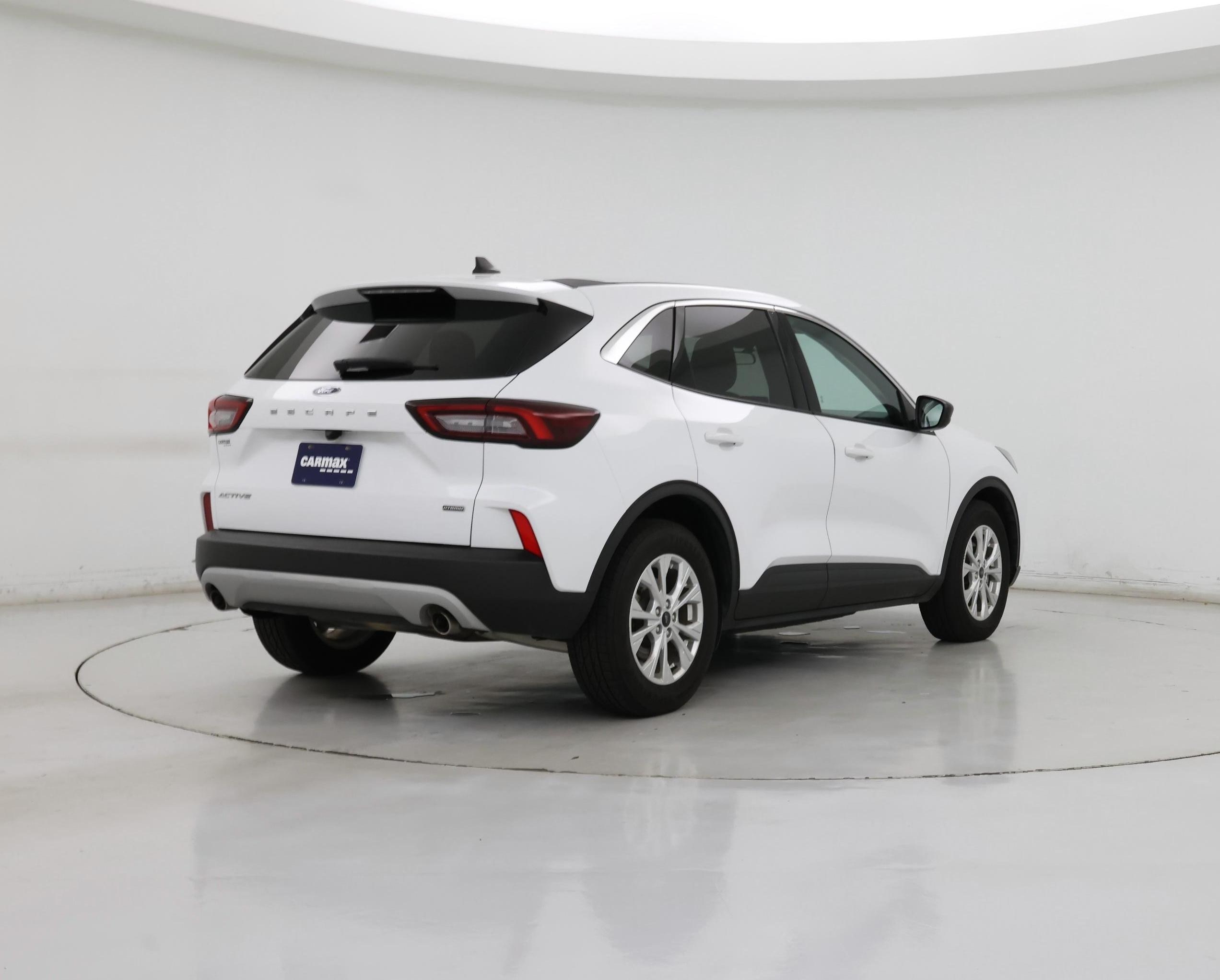 Thumbnail: 2023 Ford Escape - 8