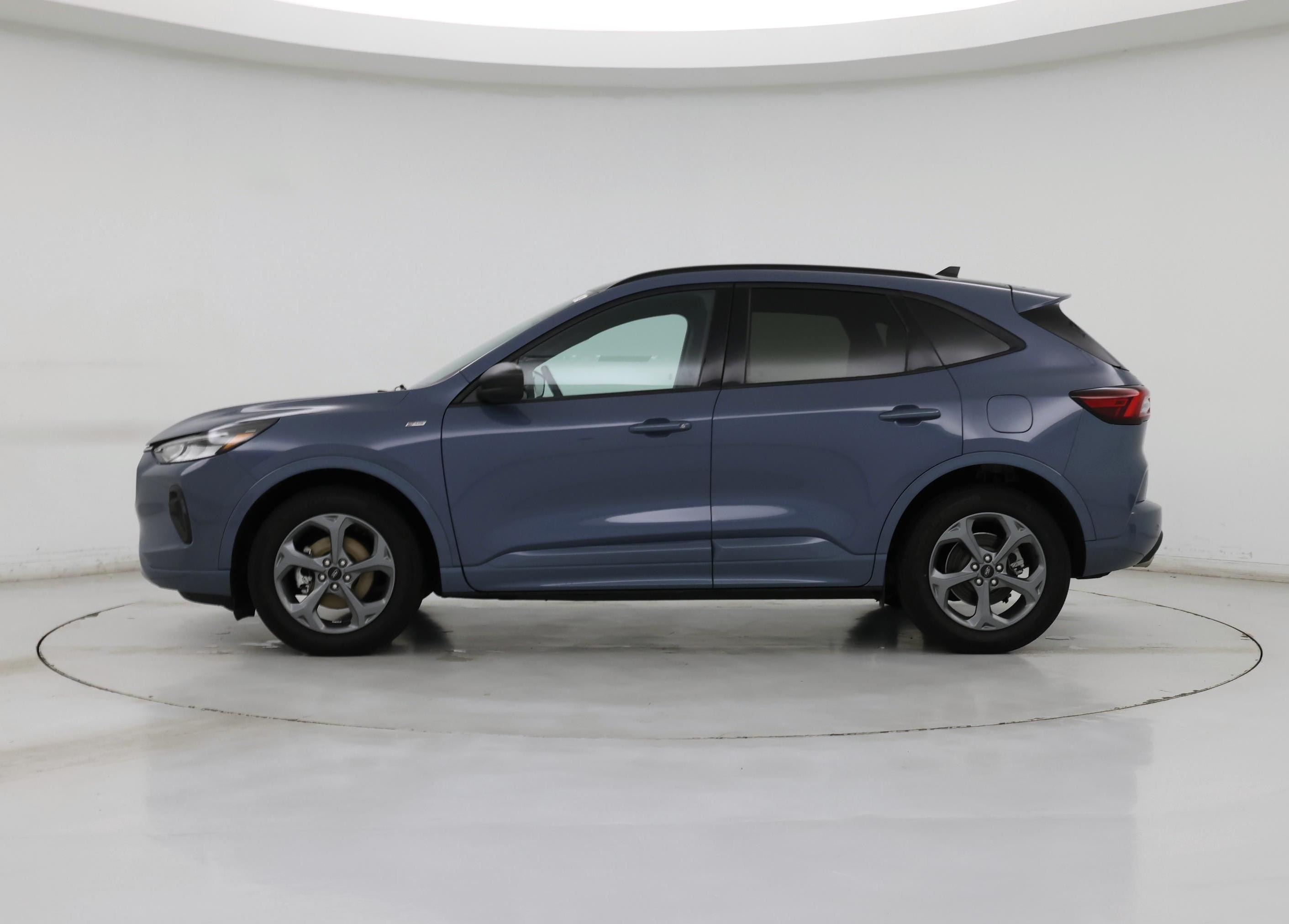 Thumbnail: 2023 Ford Escape - 3