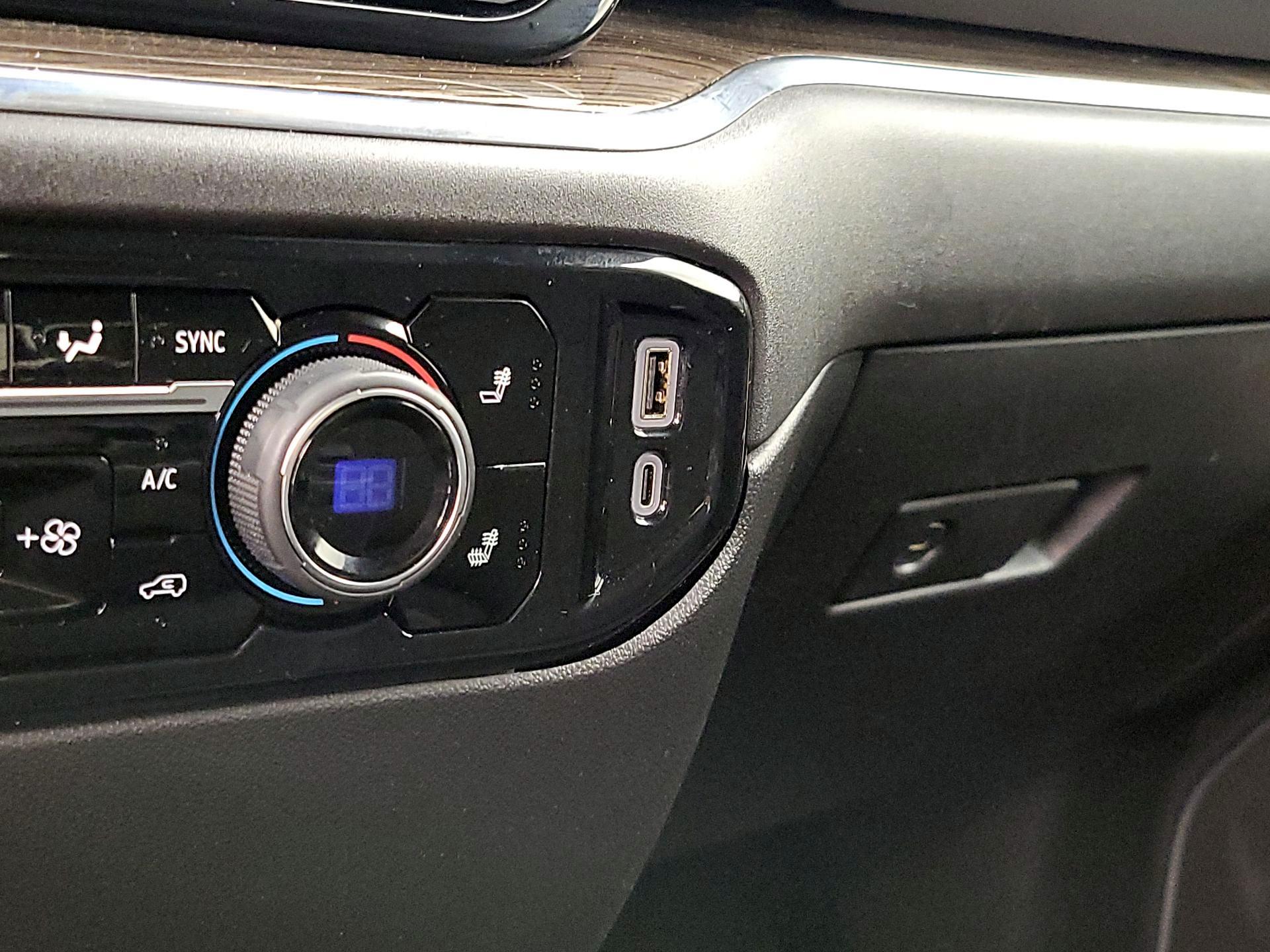 Thumbnail: 2023 Chevrolet Silverado 1500 - 18