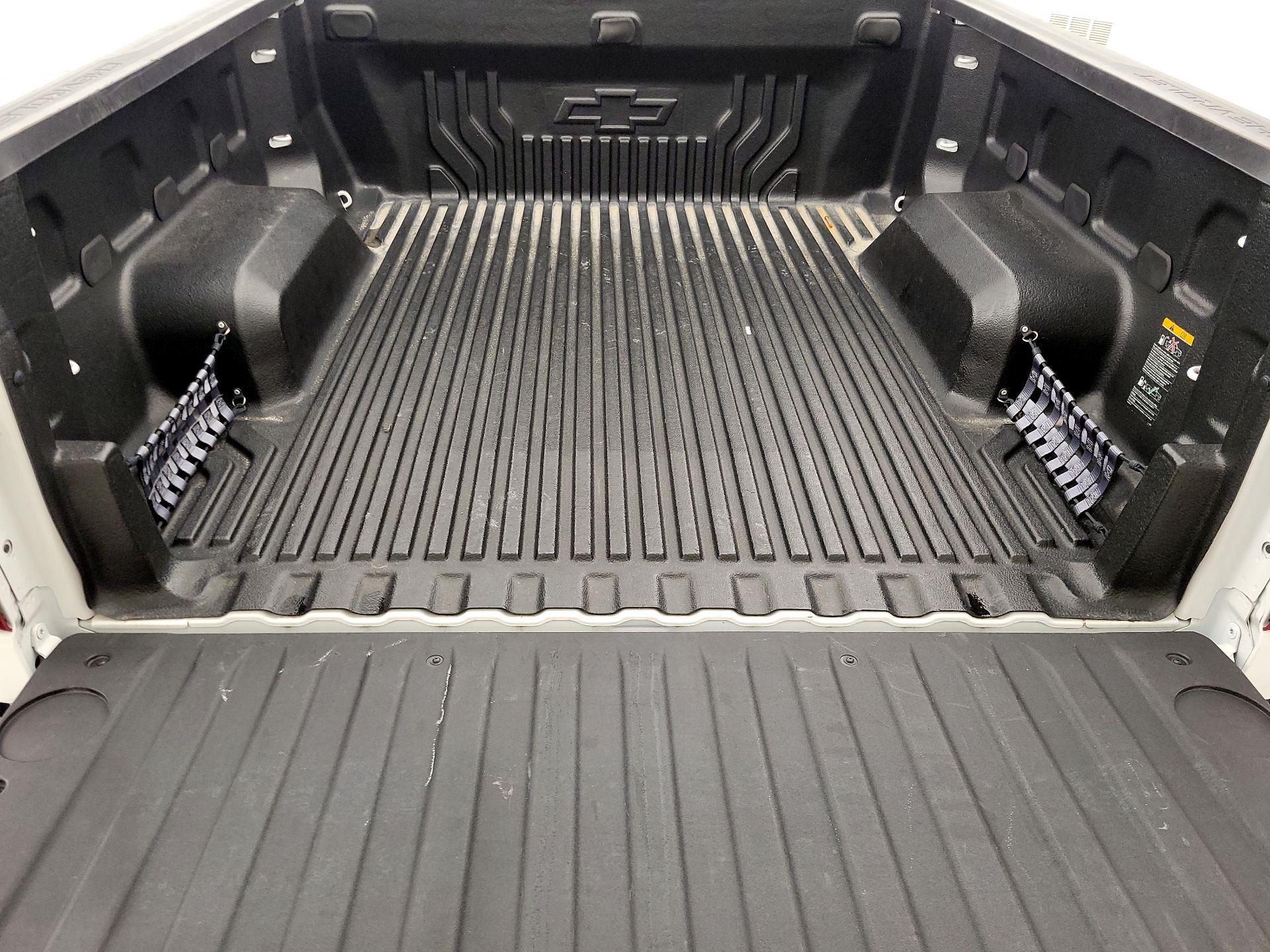 Thumbnail: 2023 Chevrolet Silverado 1500 - 20