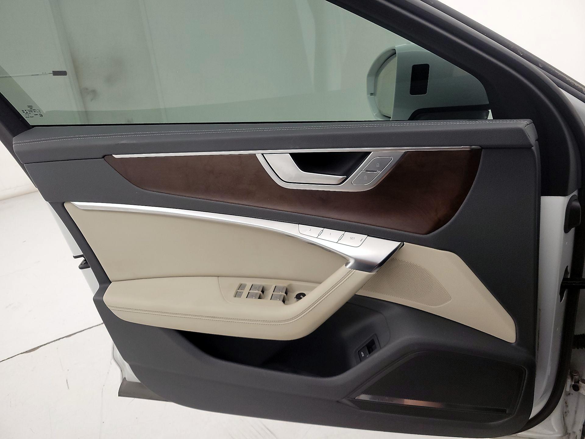 Thumbnail: 2021 Audi A6 - 12