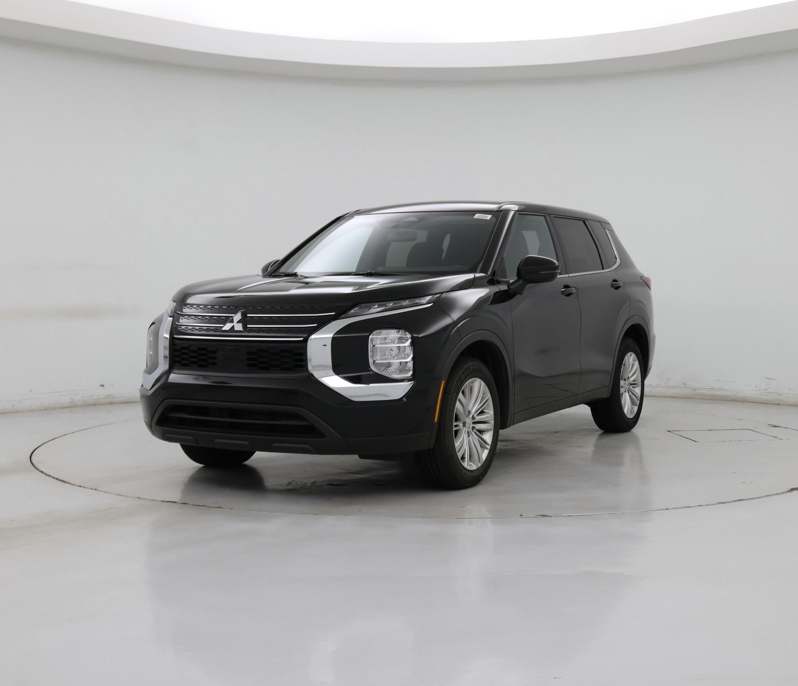 Thumbnail: 2024 Mitsubishi Outlander - 4