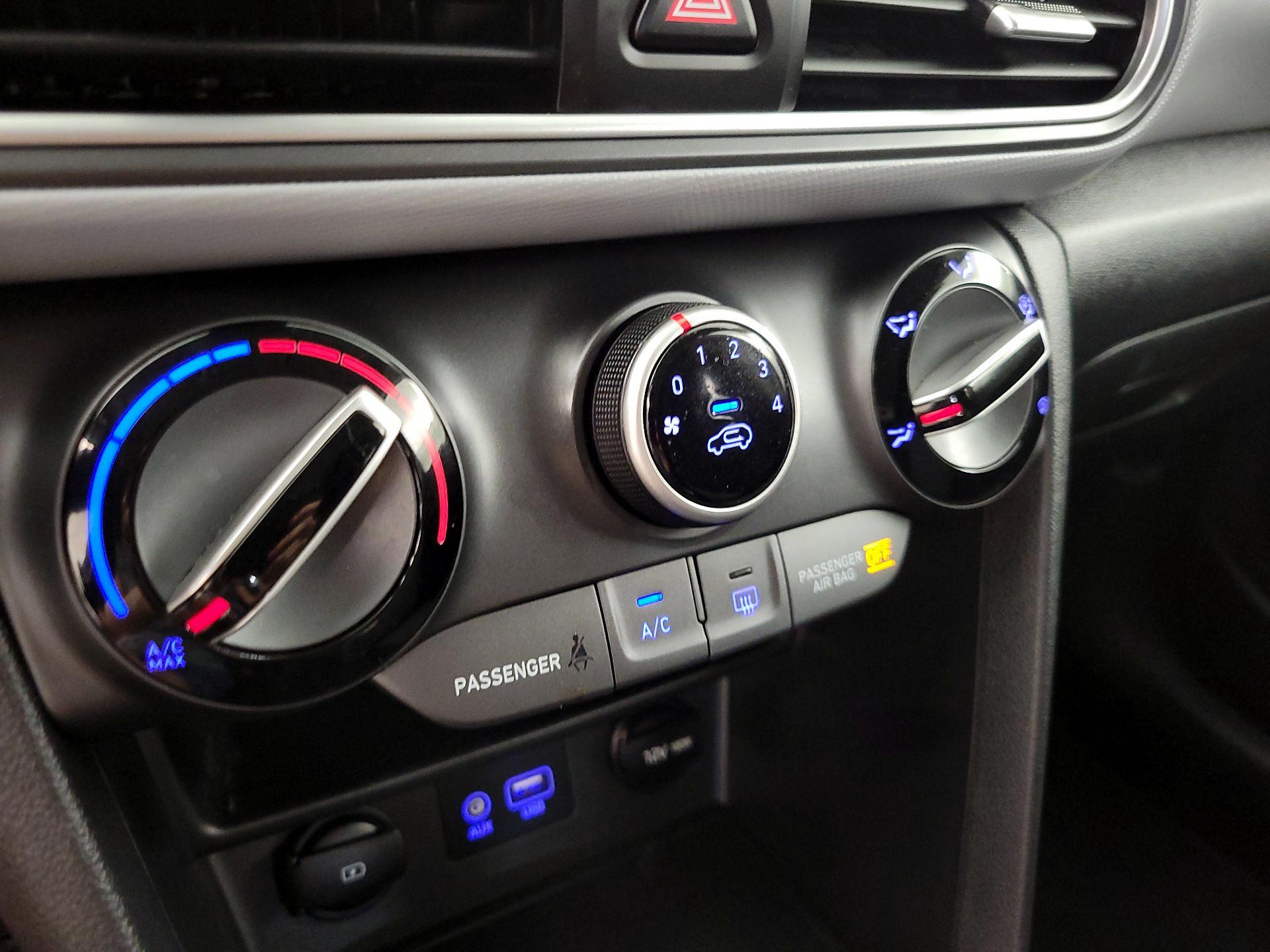 Thumbnail: 2021 Hyundai Kona - 16