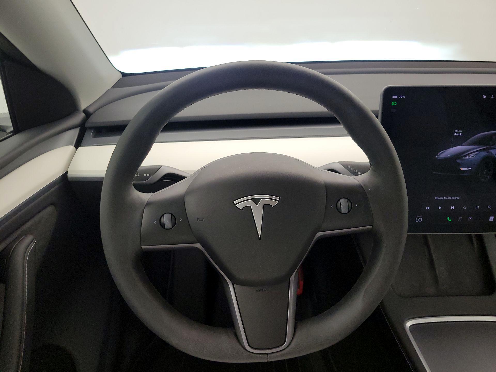 Thumbnail: 2024 Tesla Model Y - 10