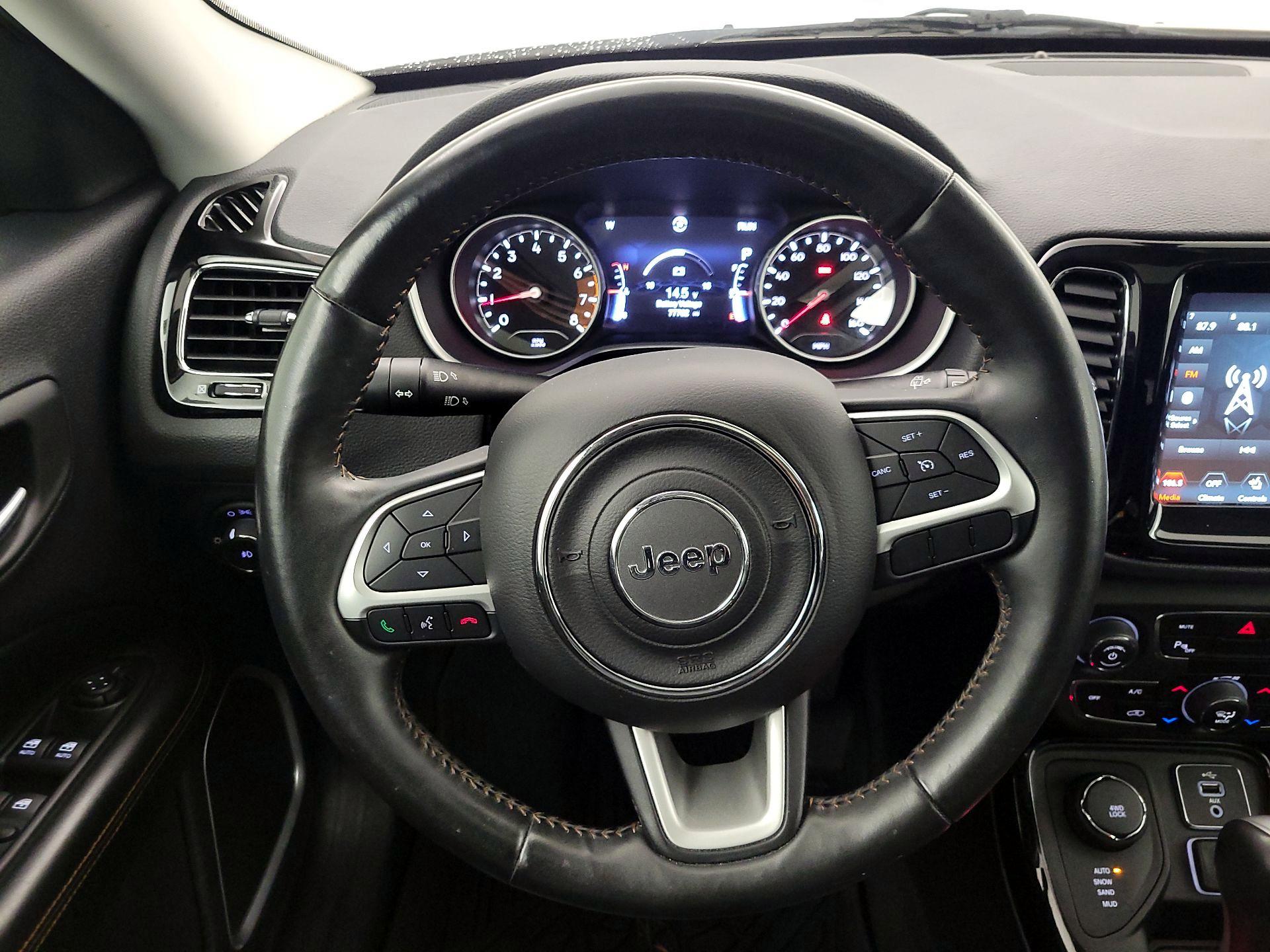 Thumbnail: 2018 Jeep Compass - 10