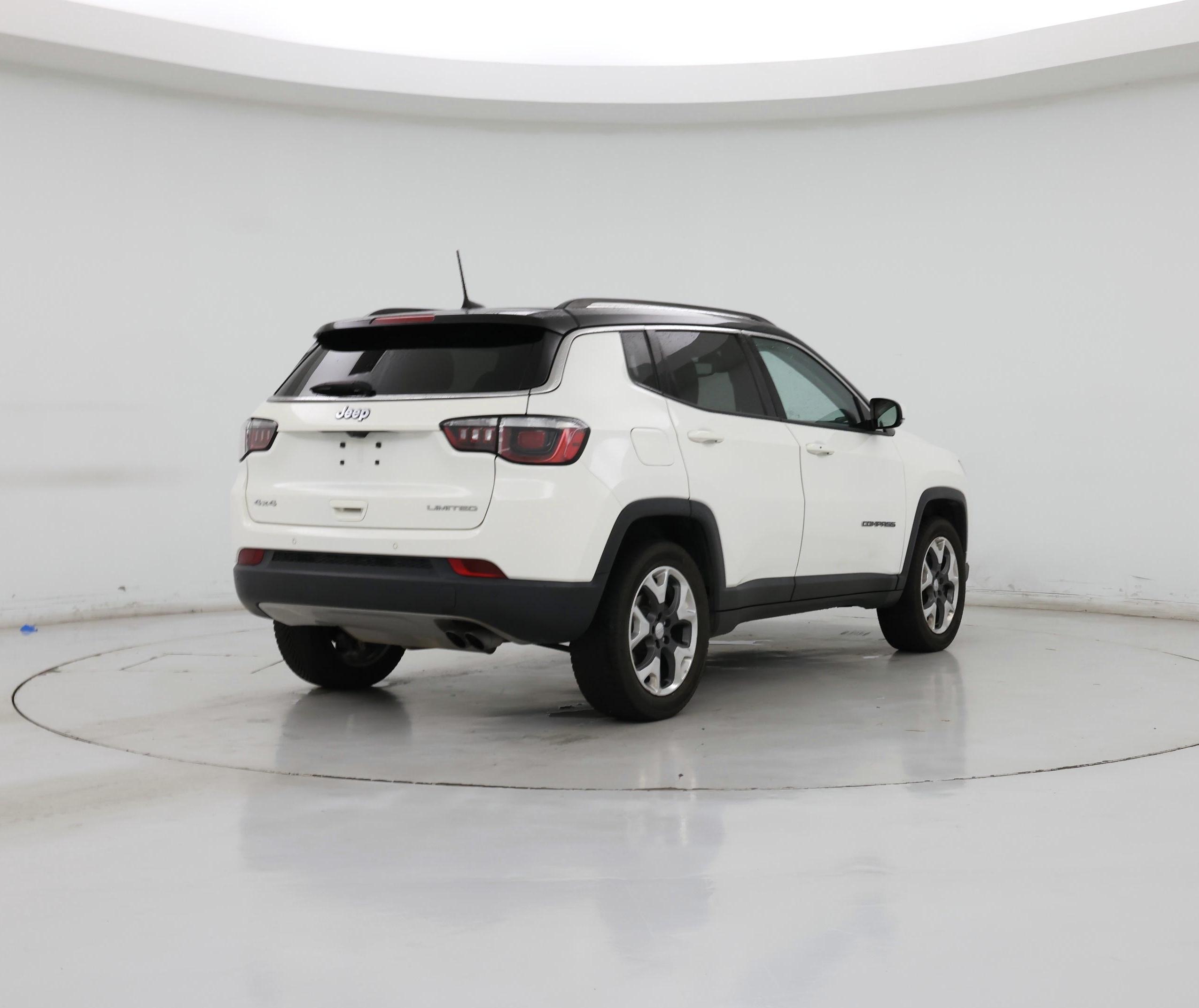 Thumbnail: 2018 Jeep Compass - 8