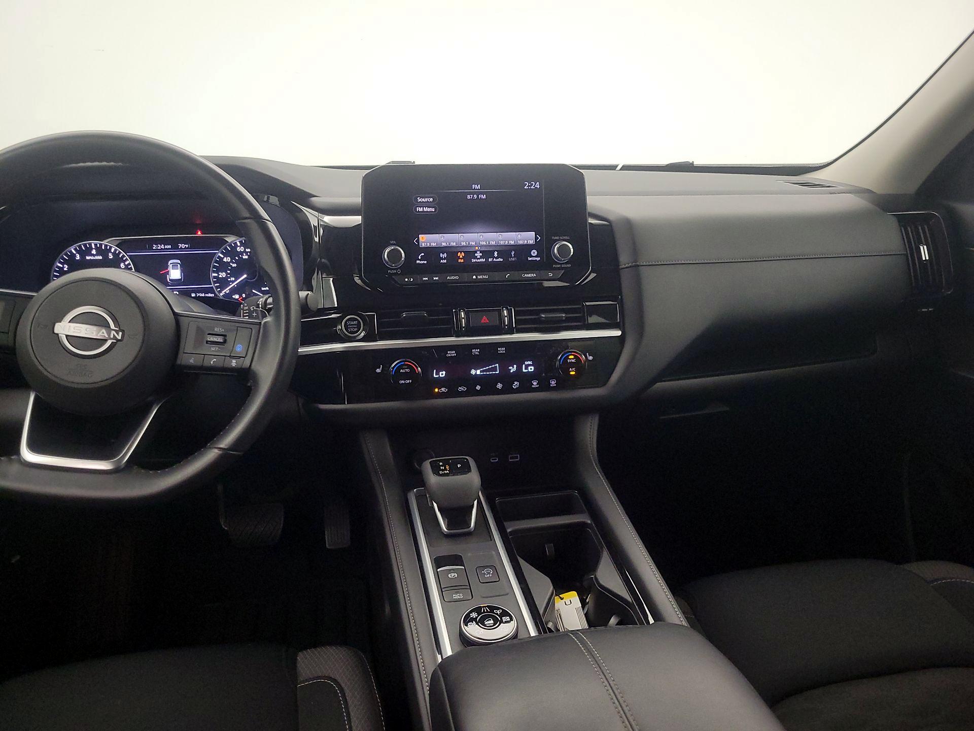 Thumbnail: 2024 Nissan Pathfinder - 9