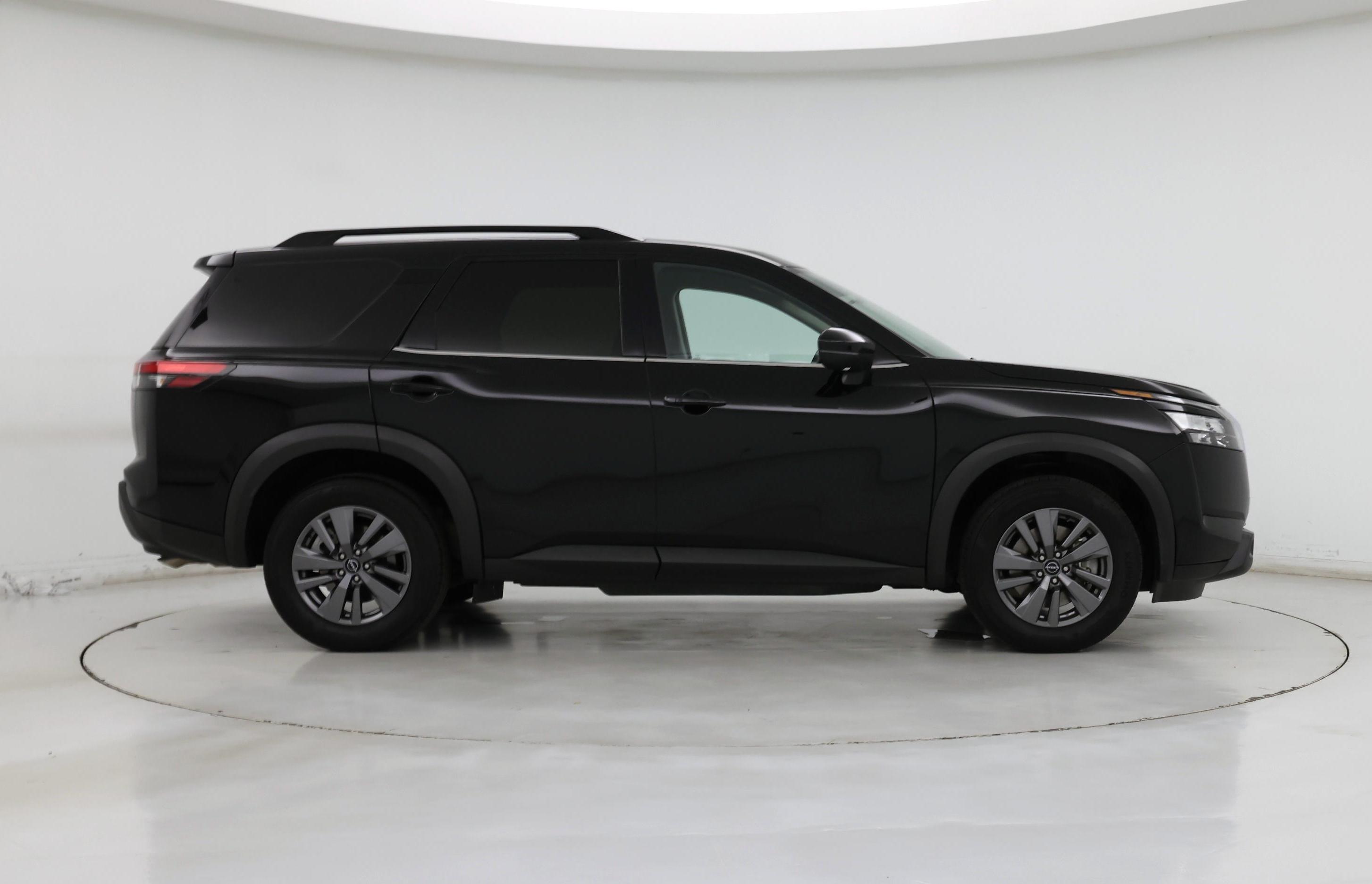 Thumbnail: 2024 Nissan Pathfinder - 7