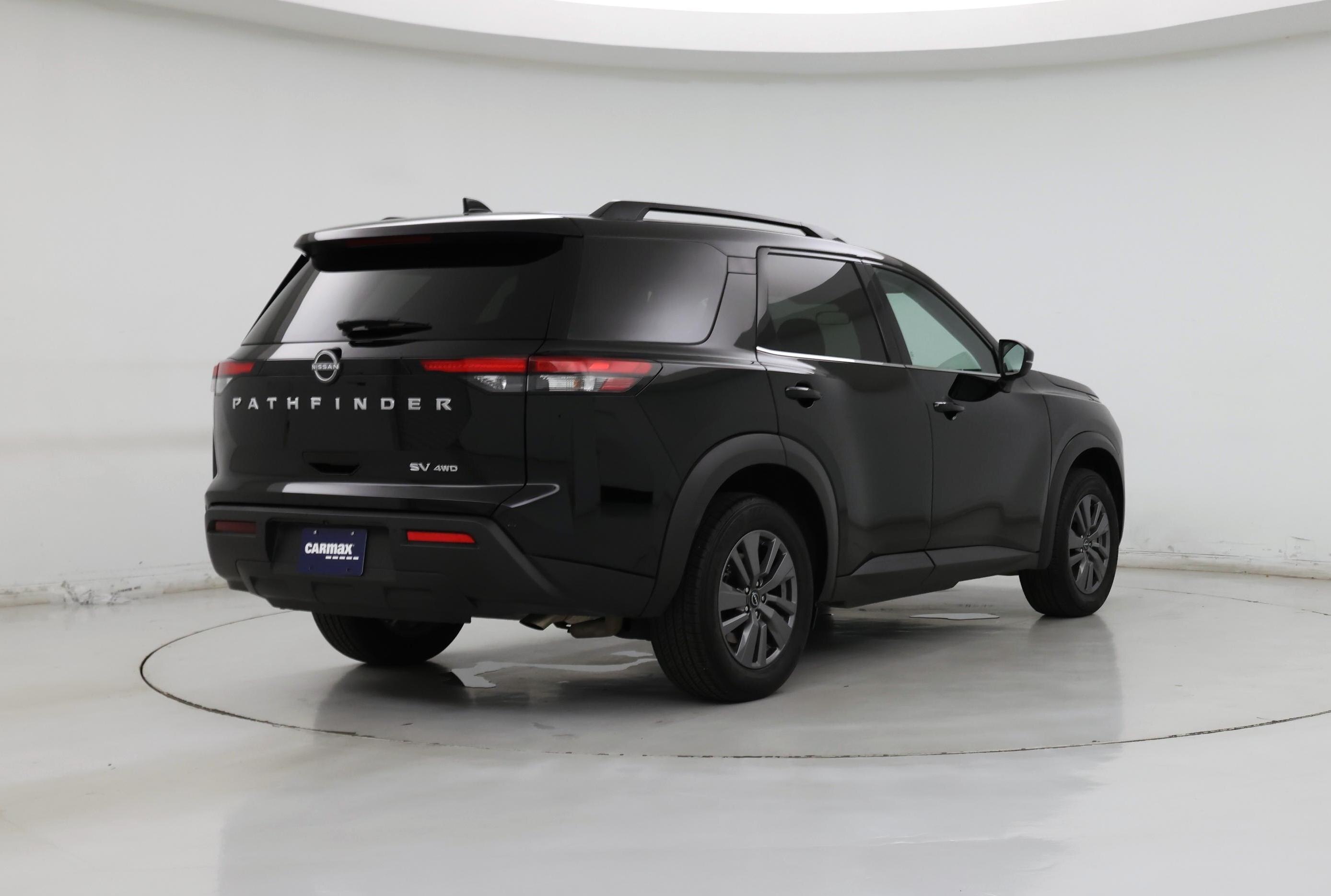 Thumbnail: 2024 Nissan Pathfinder - 8