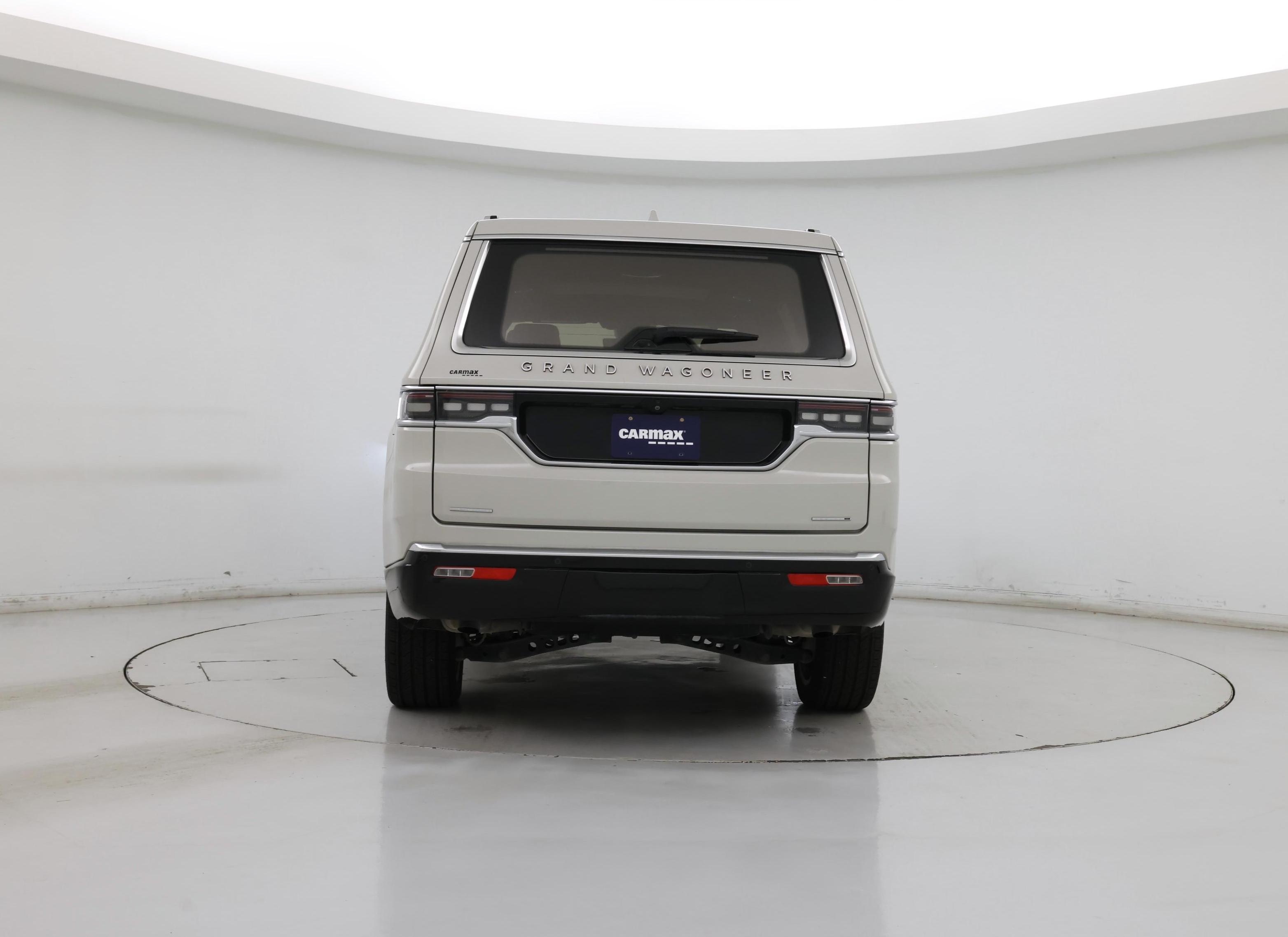 Thumbnail: 2022 Jeep Grand Wagoneer - 6