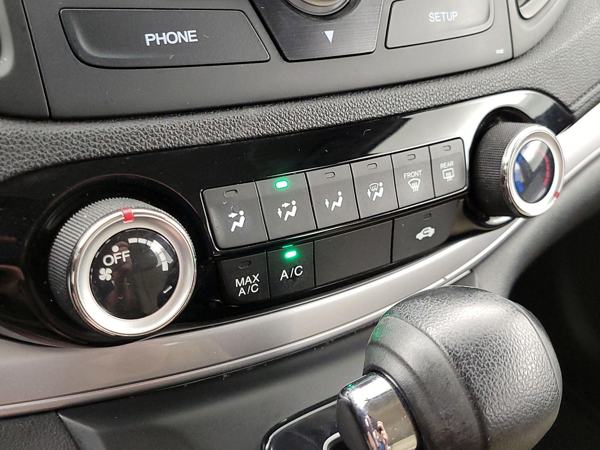 Thumbnail: 2015 Honda CR-V - 16