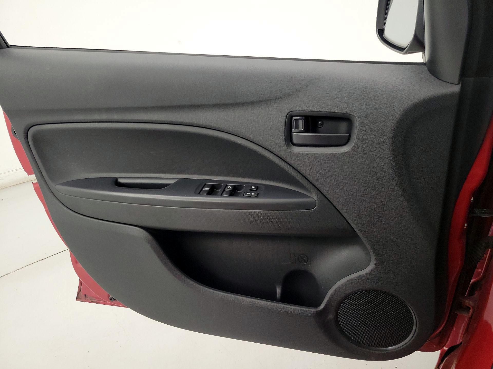 Thumbnail: 2018 Mitsubishi Mirage - 12