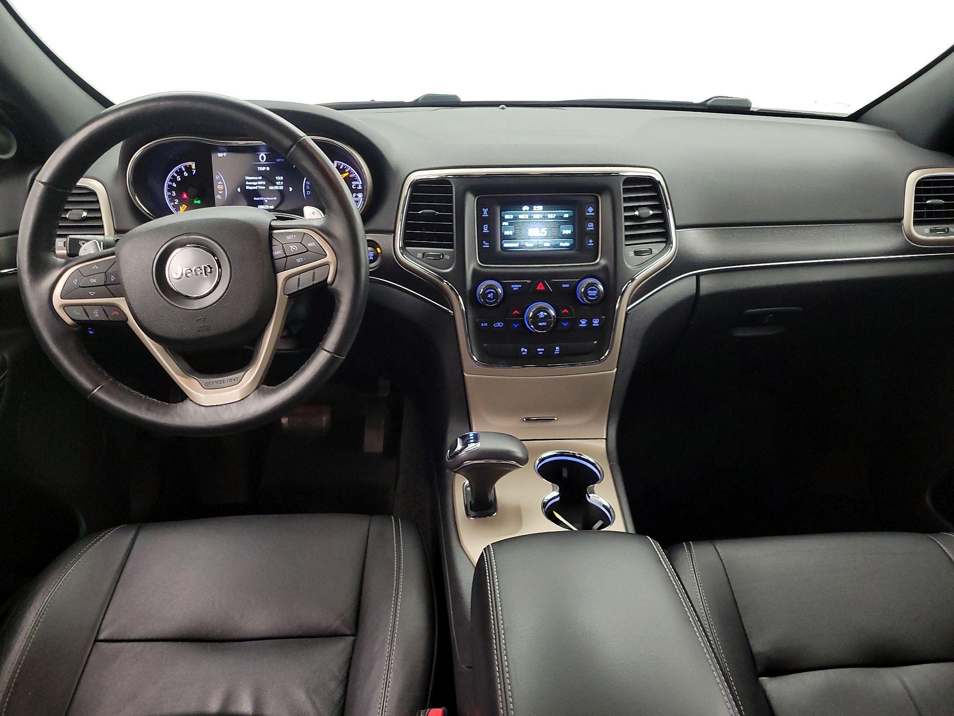 Thumbnail: 2015 Jeep Grand Cherokee - 9