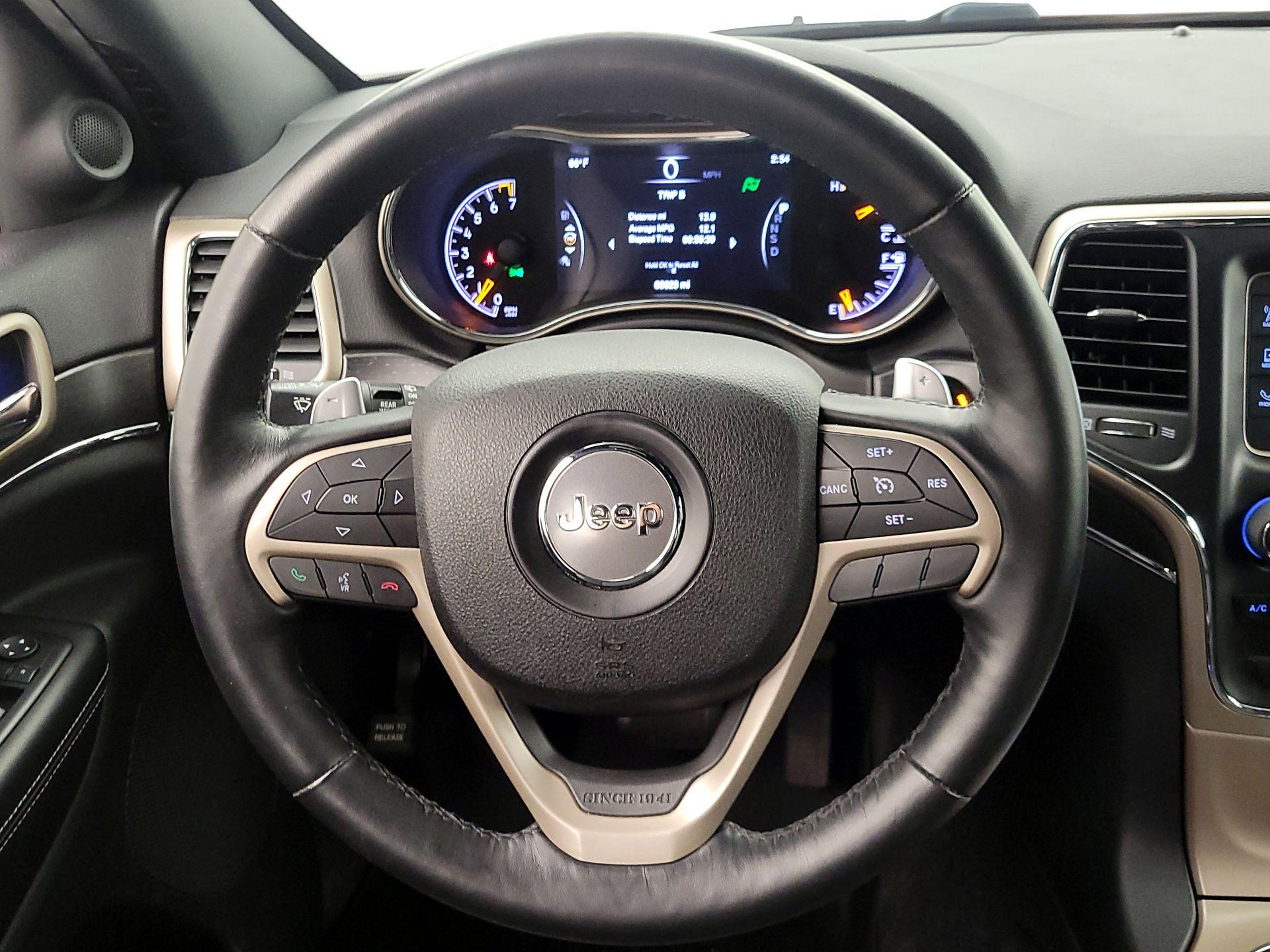 Thumbnail: 2015 Jeep Grand Cherokee - 10