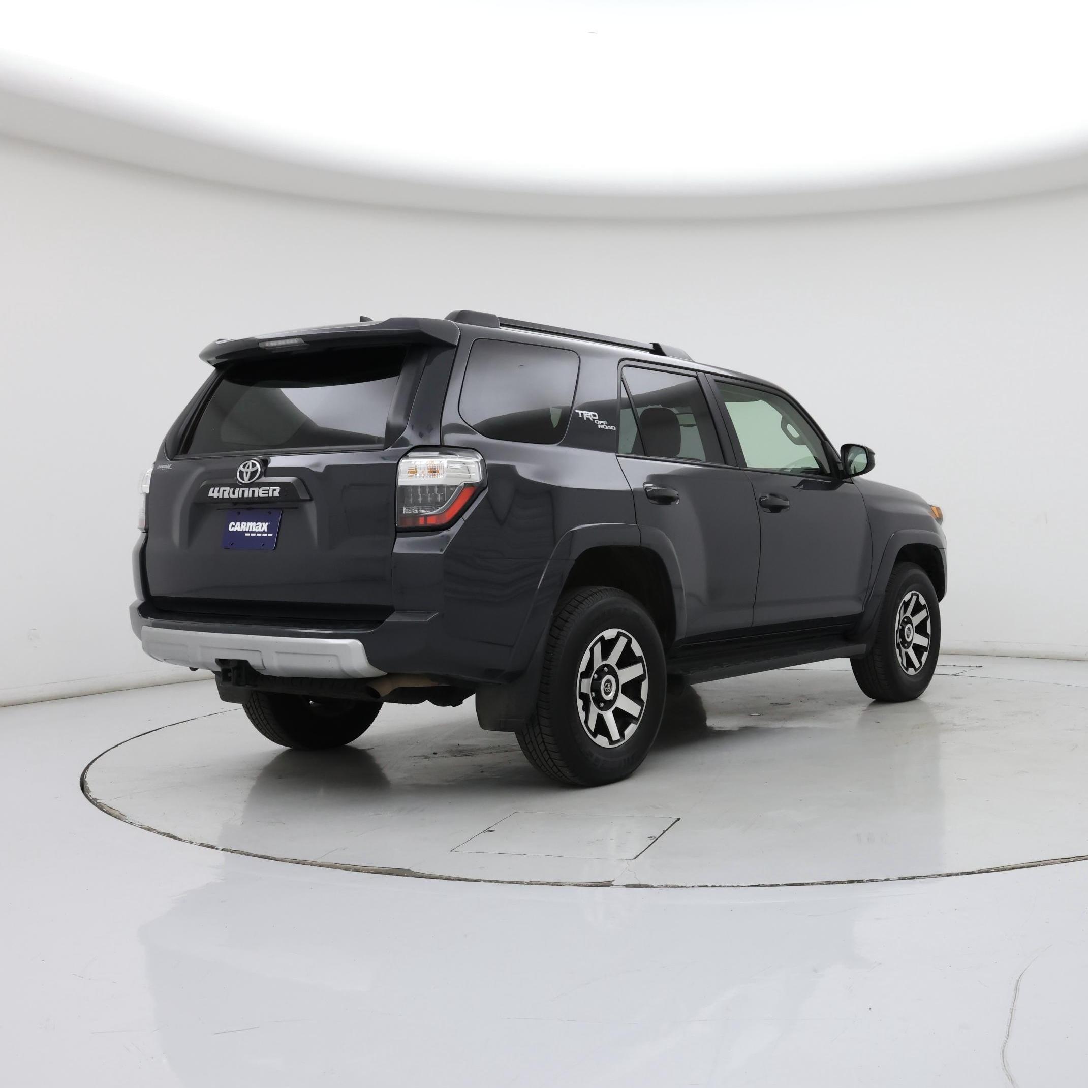 Thumbnail: 2024 Toyota 4Runner - 8