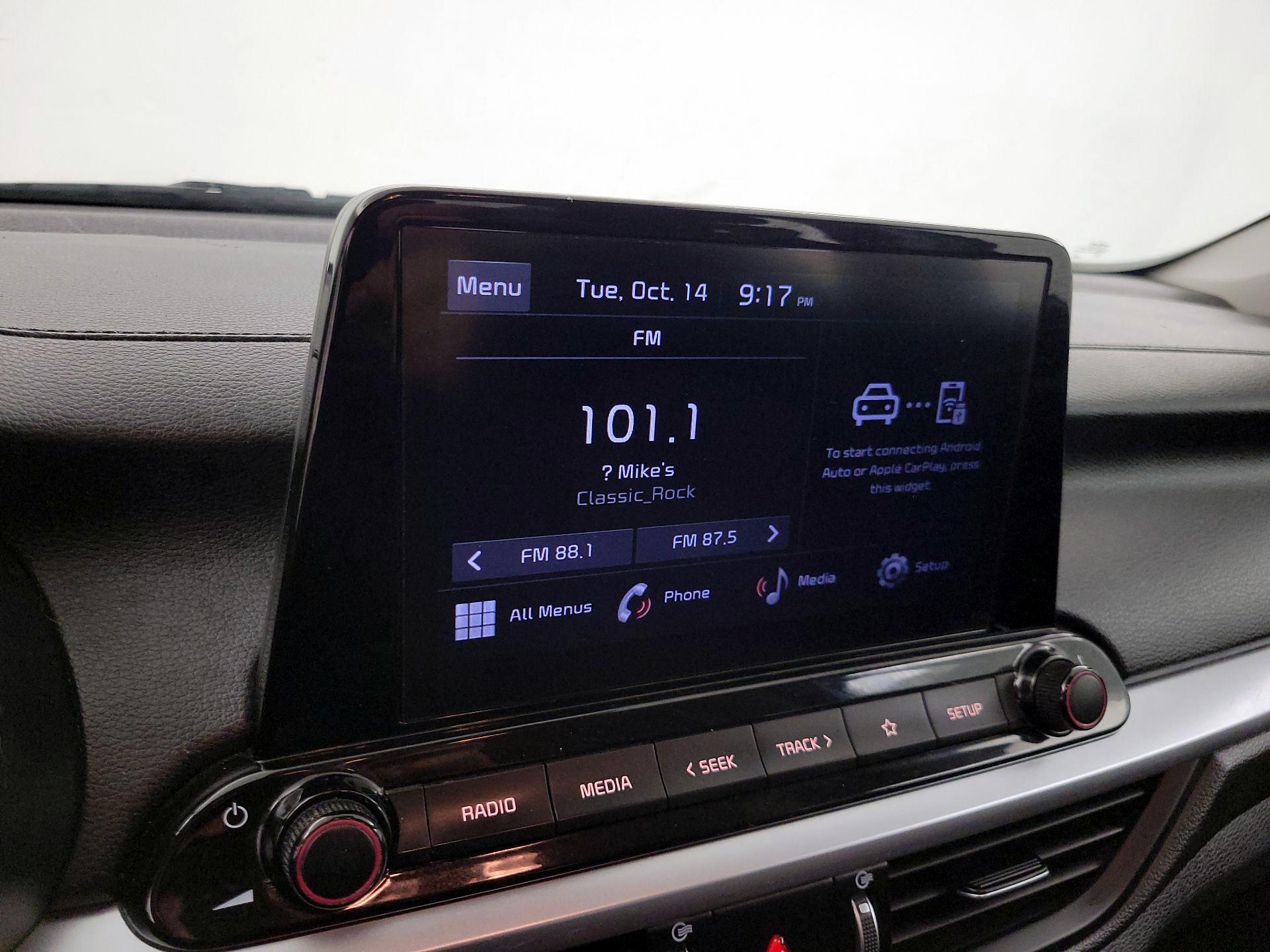 Thumbnail: 2022 Kia Forte - 15