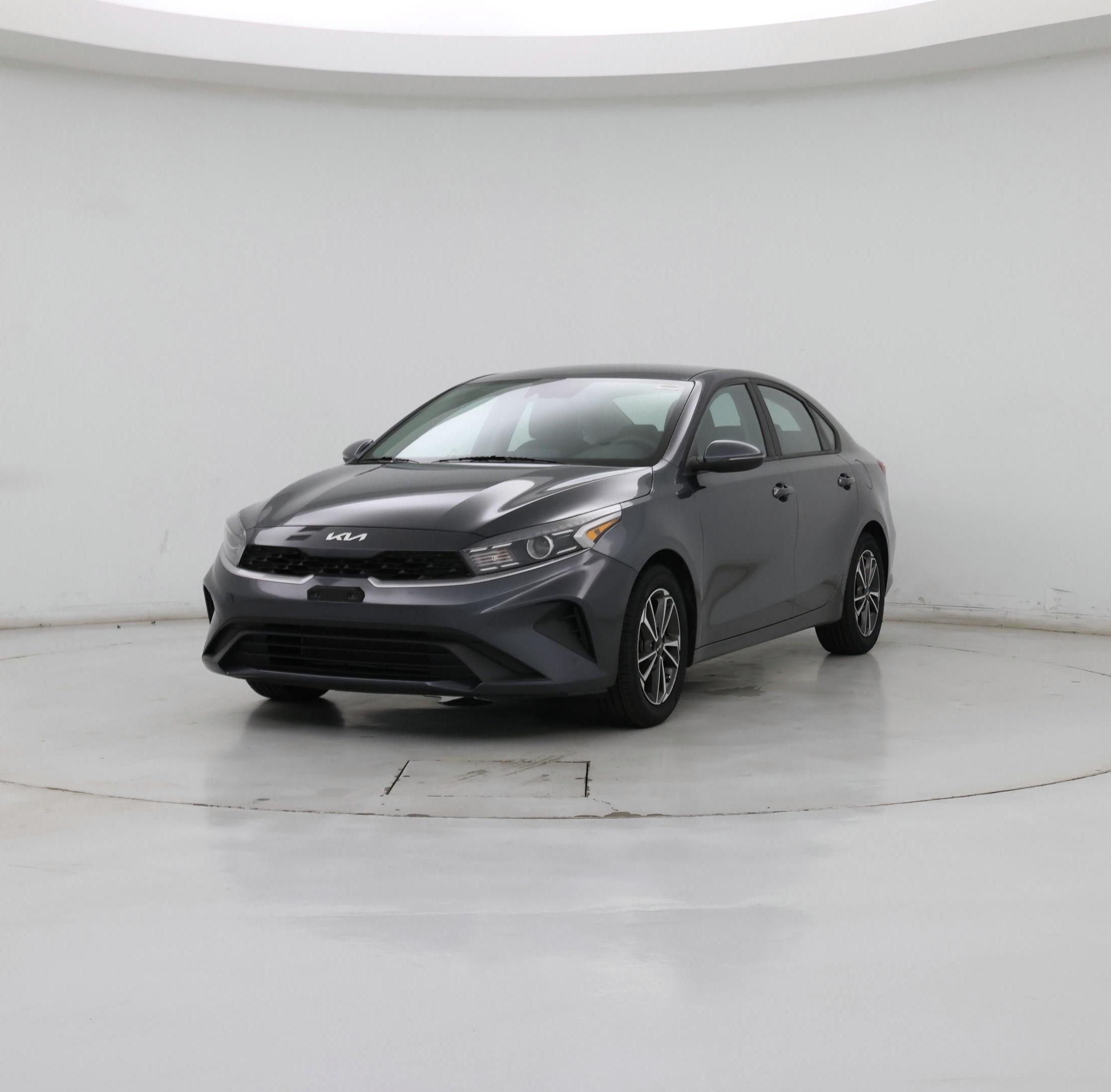 Thumbnail: 2022 Kia Forte - 4