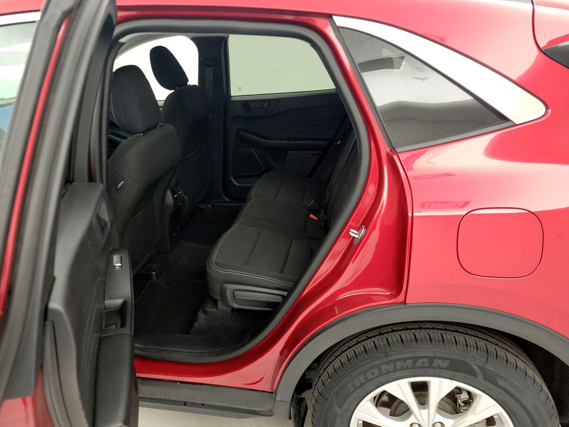 Thumbnail: 2023 Ford Escape - 20