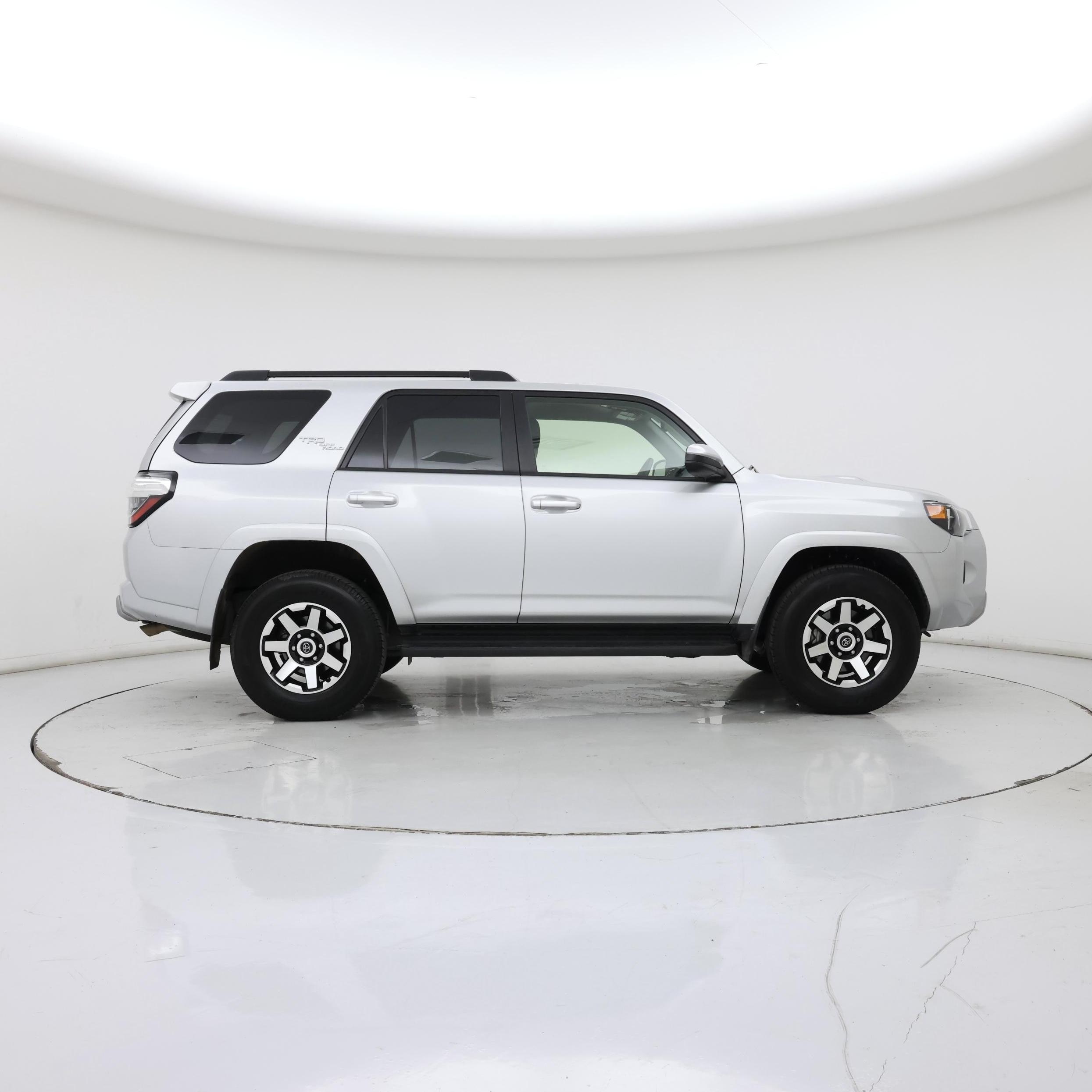 Thumbnail: 2024 Toyota 4Runner - 7